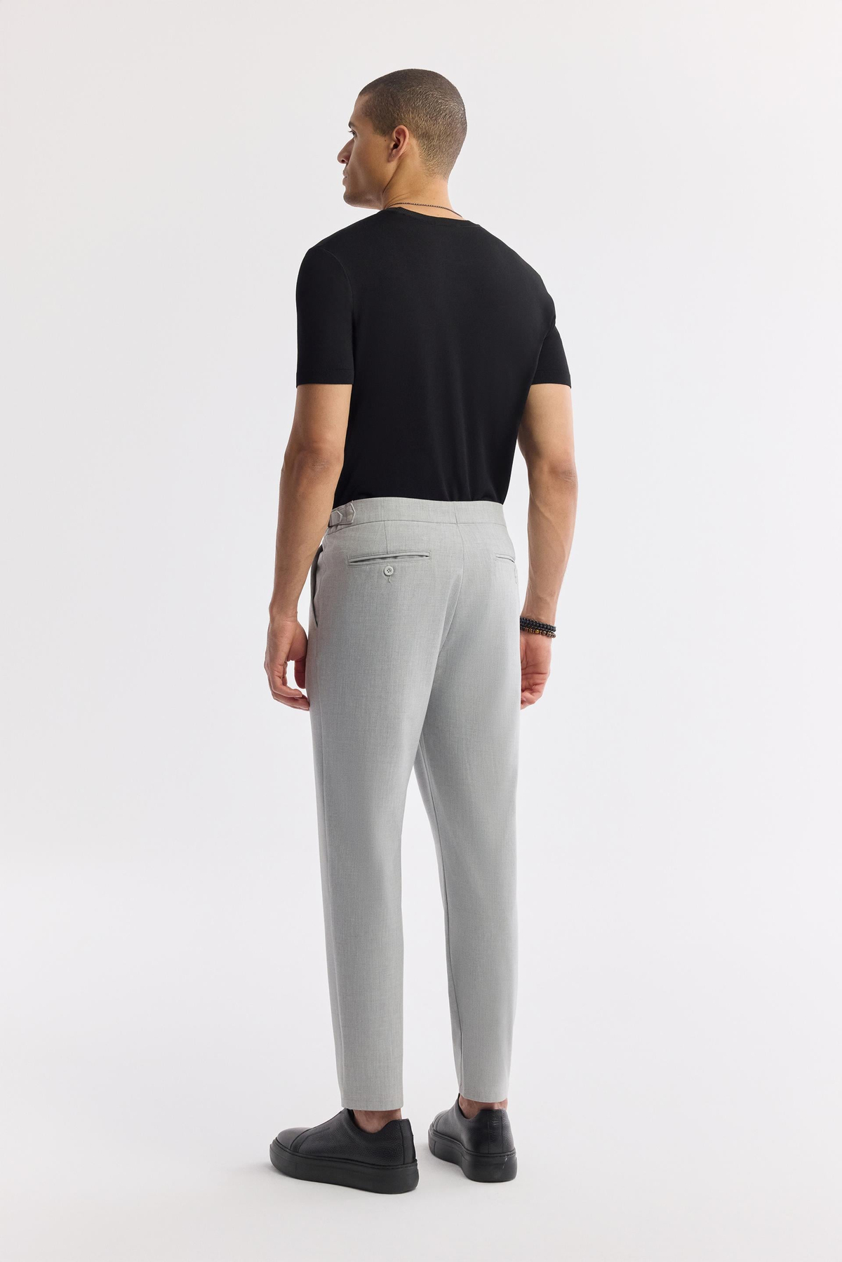 Gri Klasik Bel Pileli Apolet Detaylı Gordion Carrot Fit Pantolon