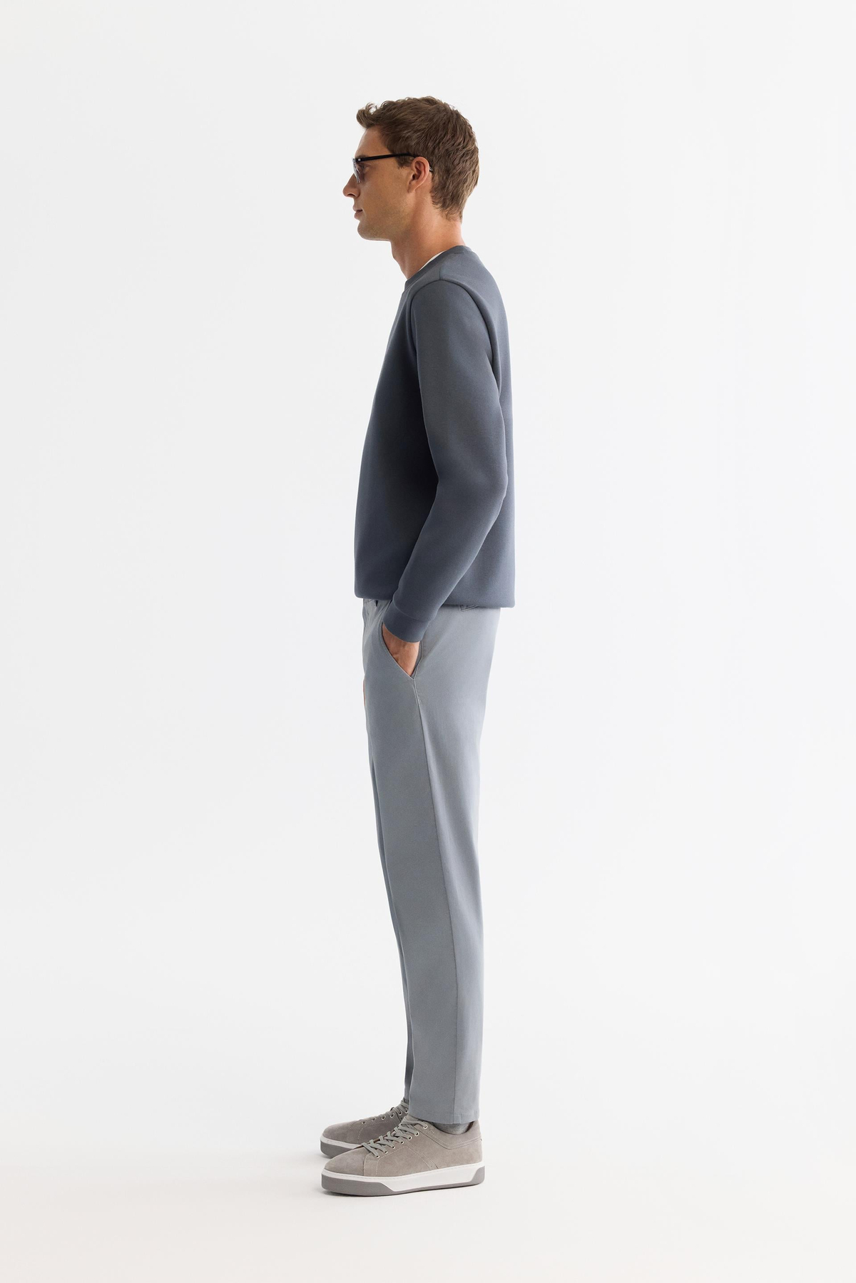 Gri Yanı Lastikli  Yumuşak Tuşeli Slim Fit Duble Paça Pantolon