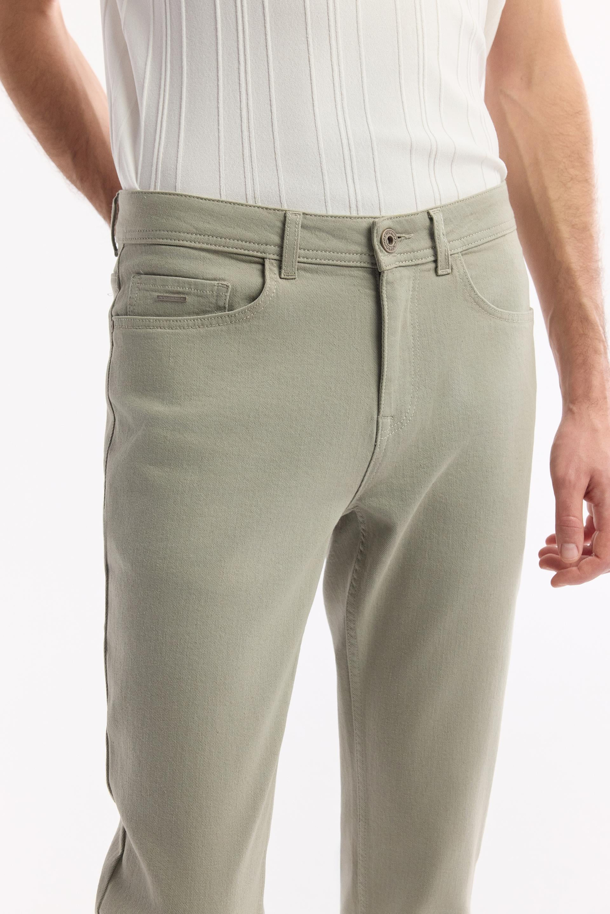 Haki Akar Boya Slim Fit Denim Pantolon