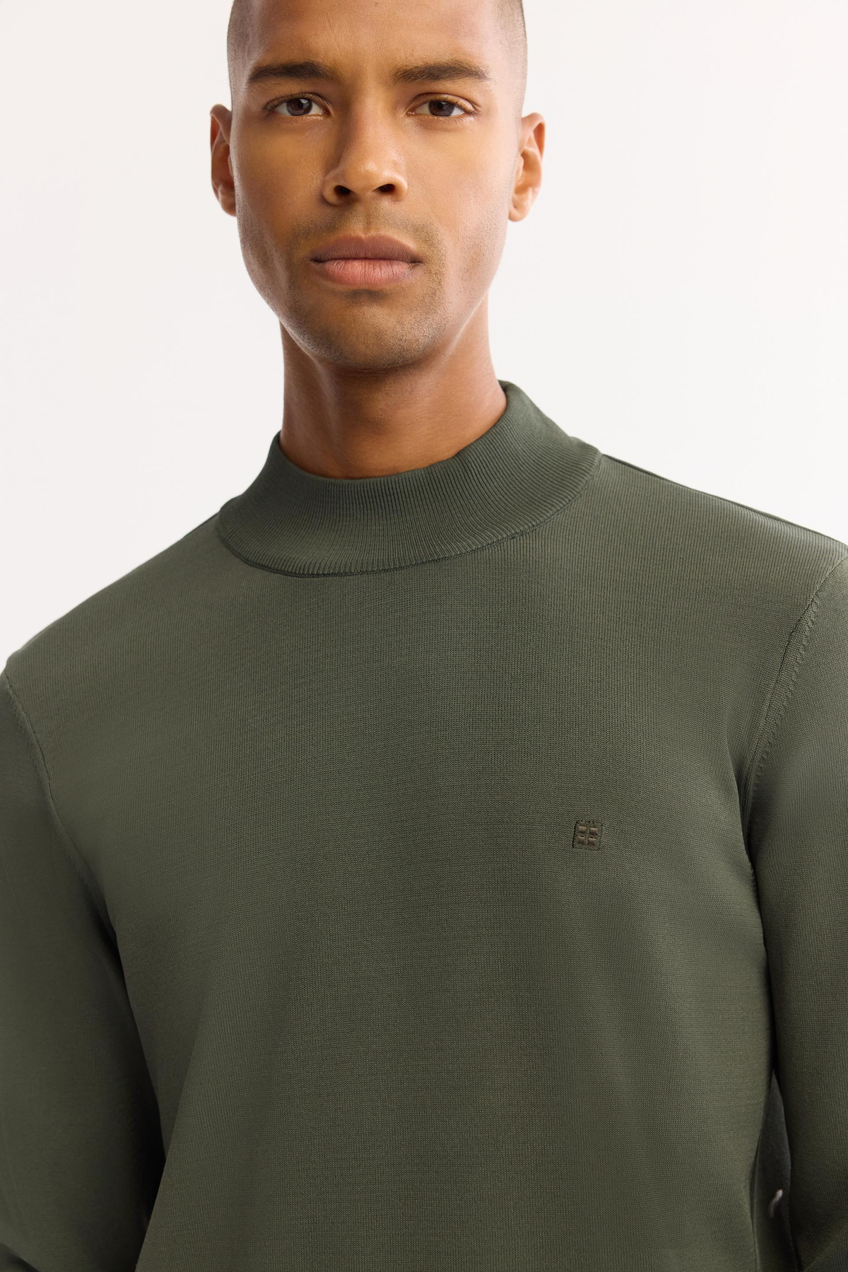 Haki Yarım Balıkçi Yaka Basic Düz Rayon Kazak