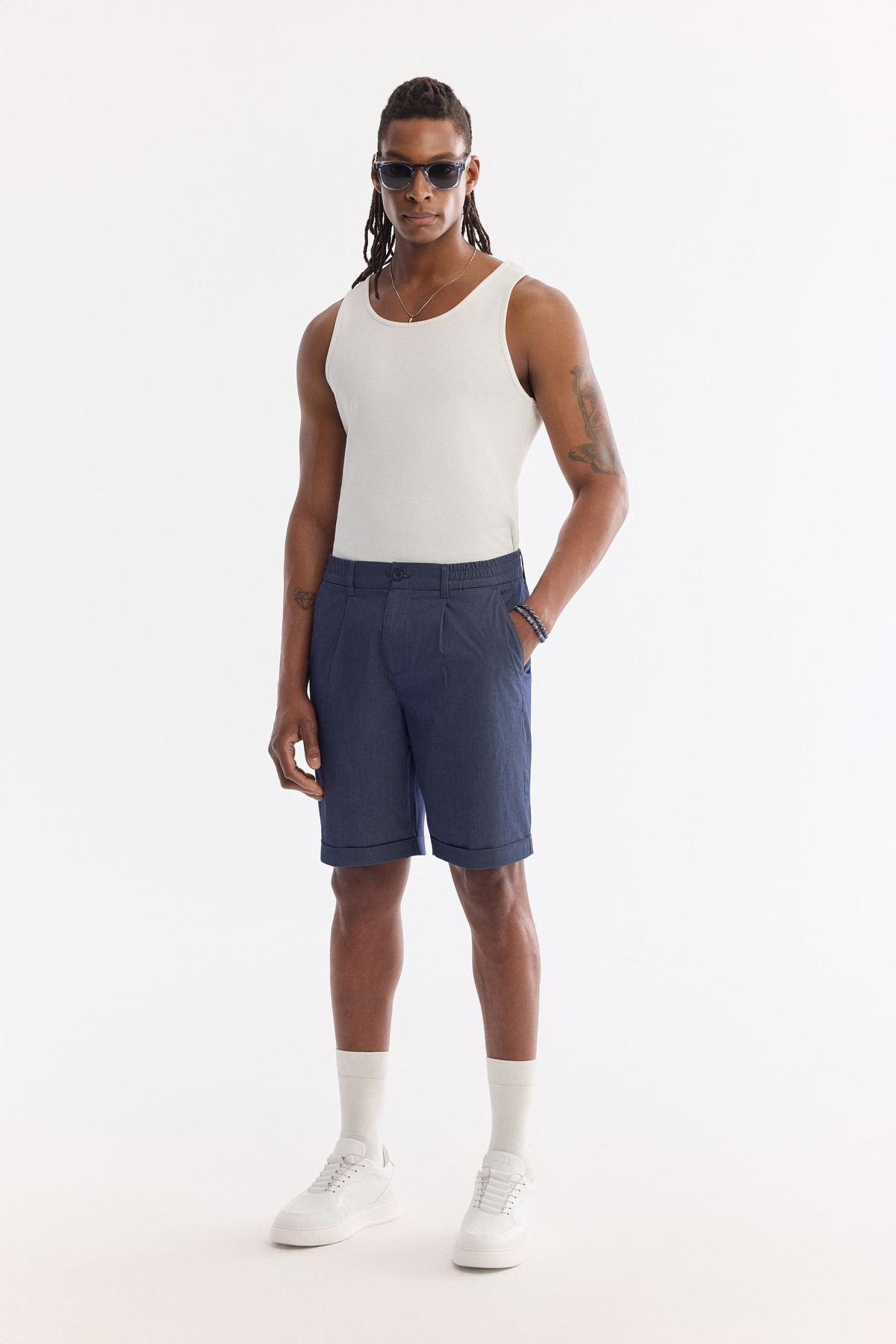 İndigo Beli Lastikli Denim Görünümlü Relaxed Fit Şort