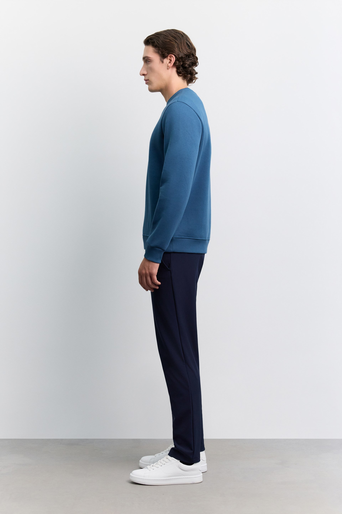 İndigo Bisiklet Yaka 3 İplik Şardonlu -4 Dereceye Dayanıklı Sweatshirt
