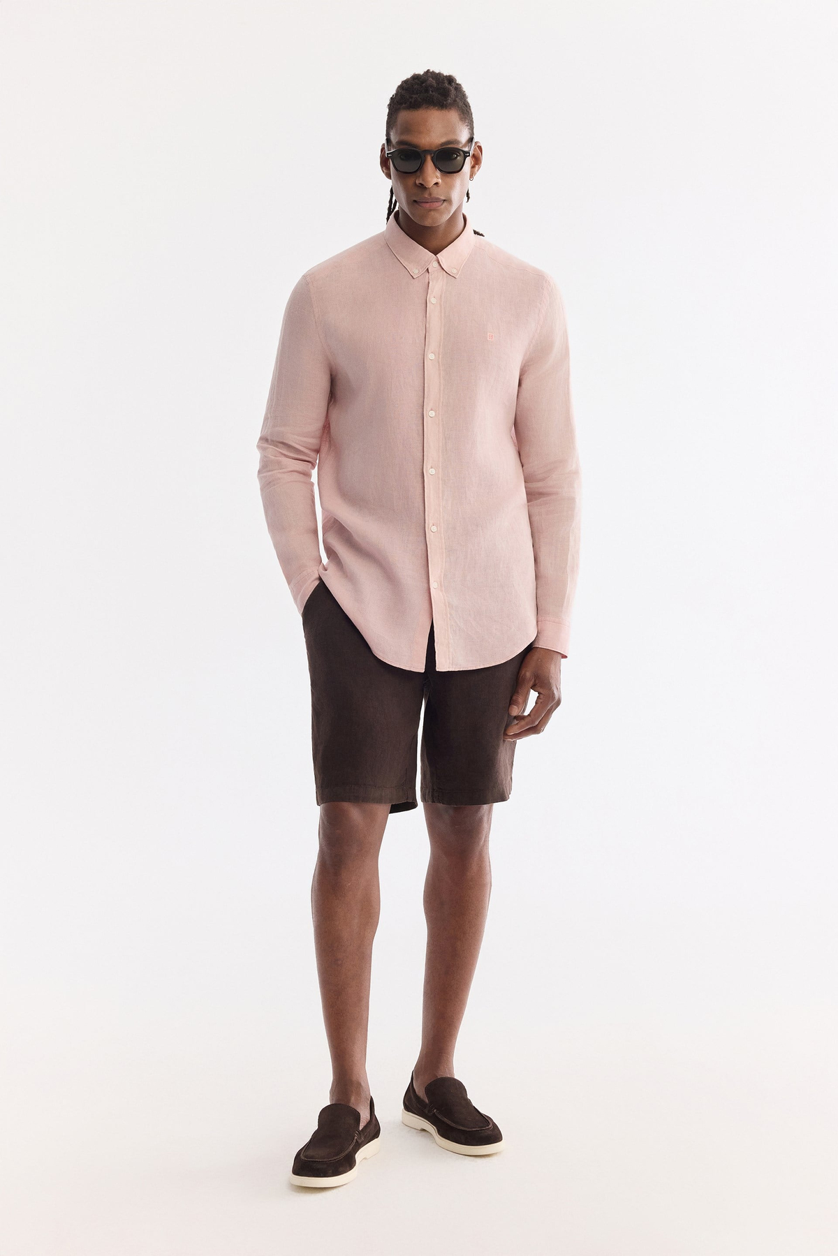 Koyu Pembe Düğmeli Yaka %100 Keten Comfort Fit Uzun Kol Gömlek