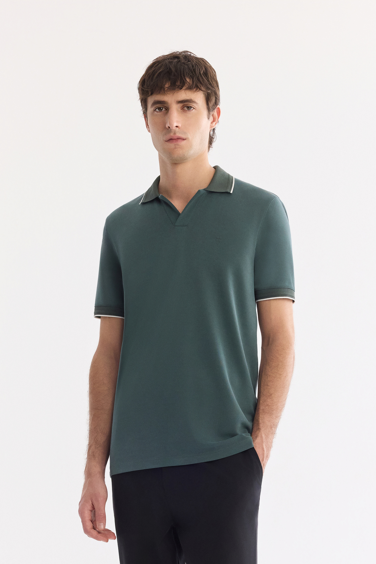 Koyu Yeşil Düğmesiz Polo Yaka Ecem Pike  T-Shirt
