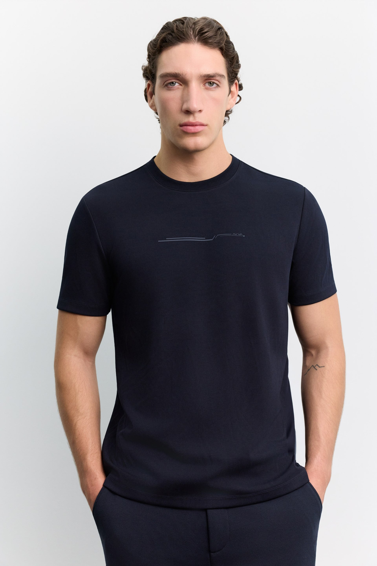 Lacivert Bisiklet Yaka Baskılı İnterlok Kolay Ütülenen T-Shirt