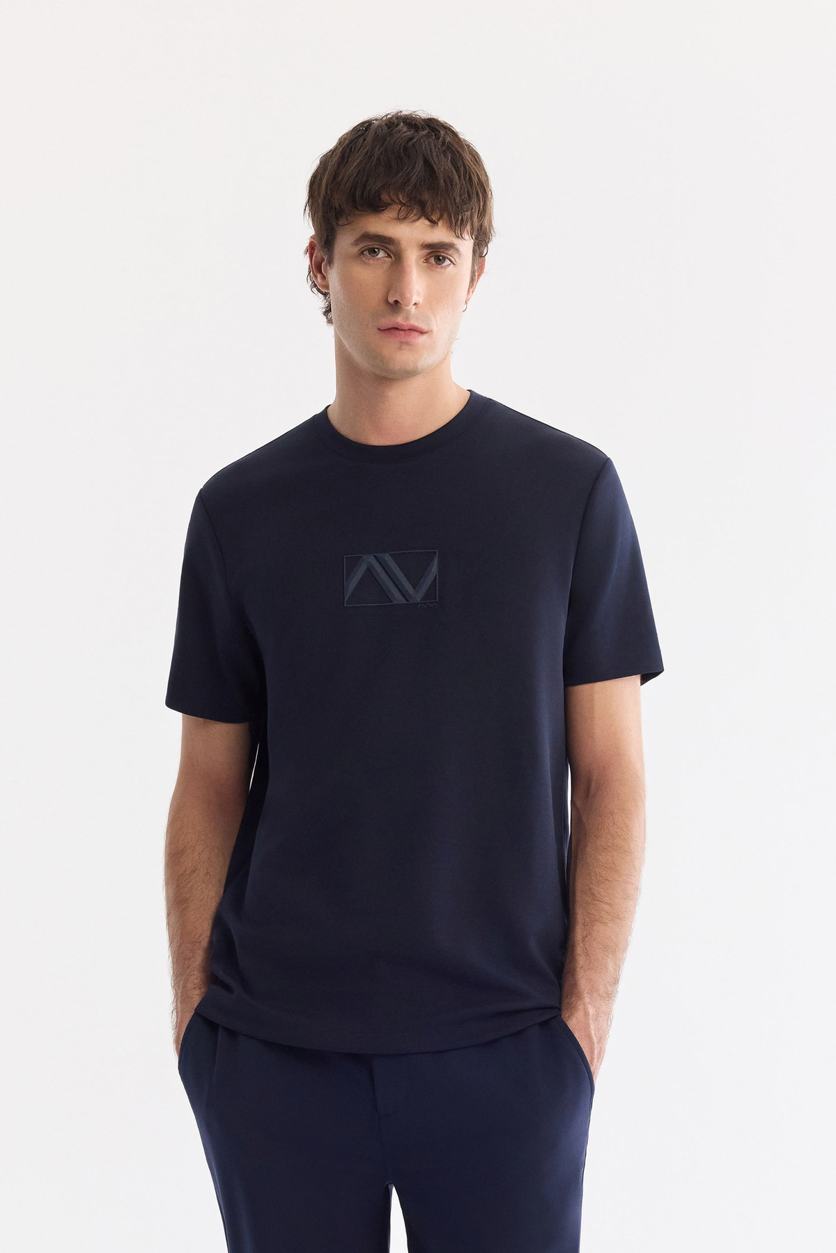 Lacivert Bisiklet Yaka Piramit   Baskılı İnterlok T-Shirt