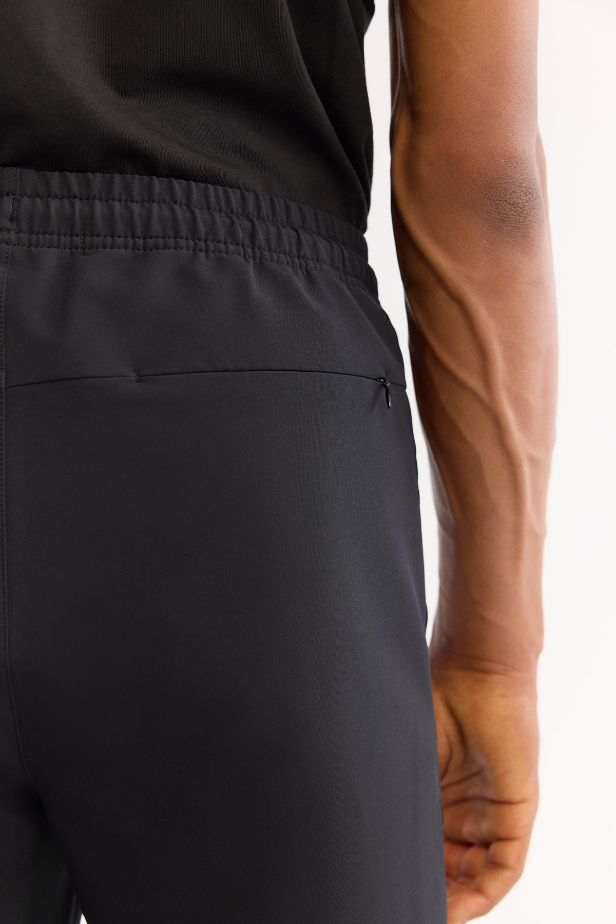 Siyah Bel Lastikli Yan Cep Fermuar Fleksi Baskılı Regular  Jogger