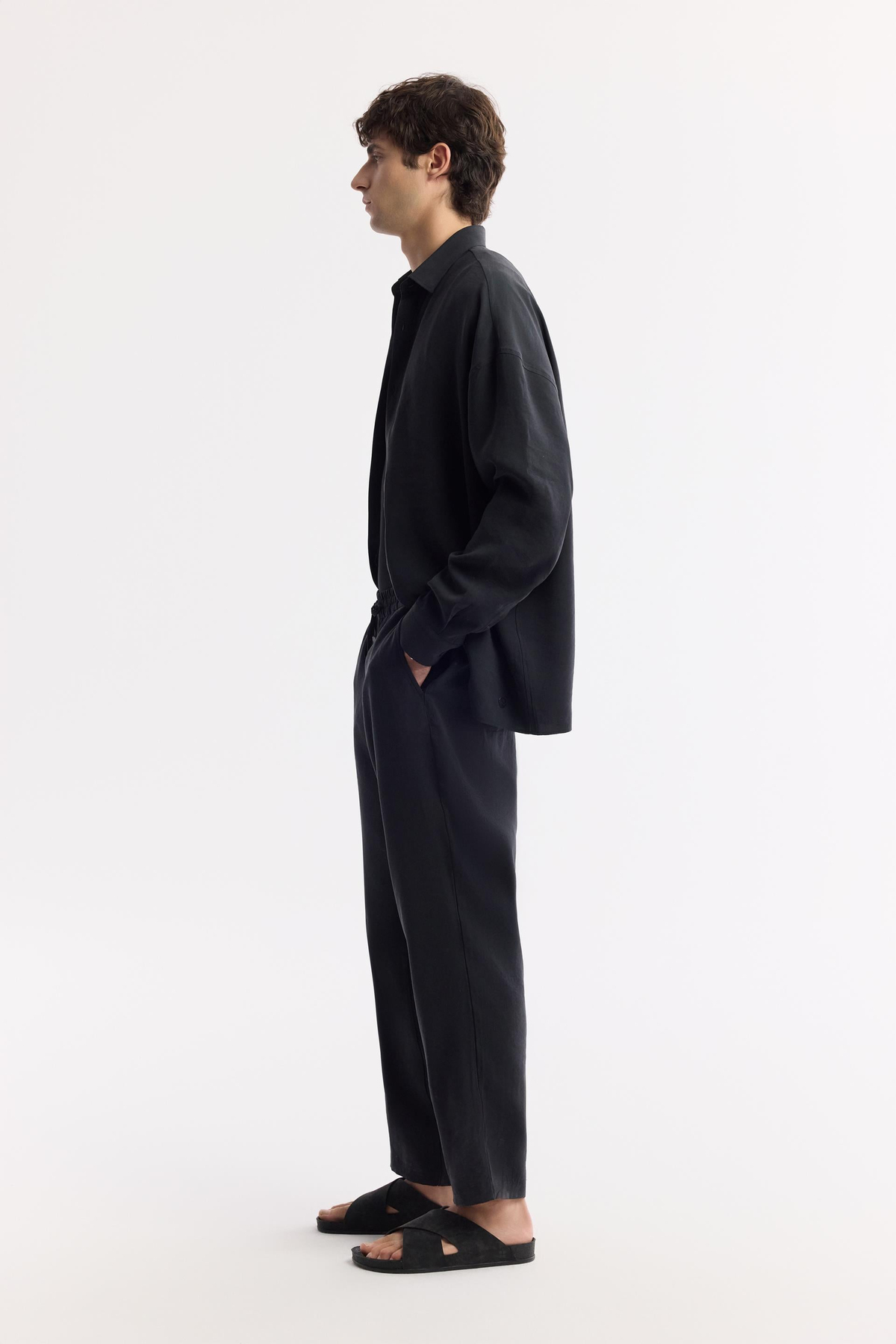 Siyah Beli Lastikli Modal Karışımlı Rahat Kesim Truva Relaxed Fit Pantolon