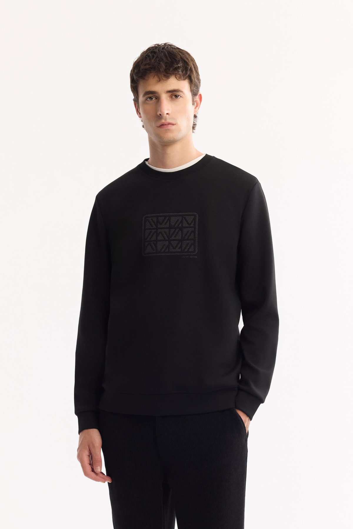 Siyah Bisiklet Yaka Aplike Baskı   İnterlok Sweatshirt