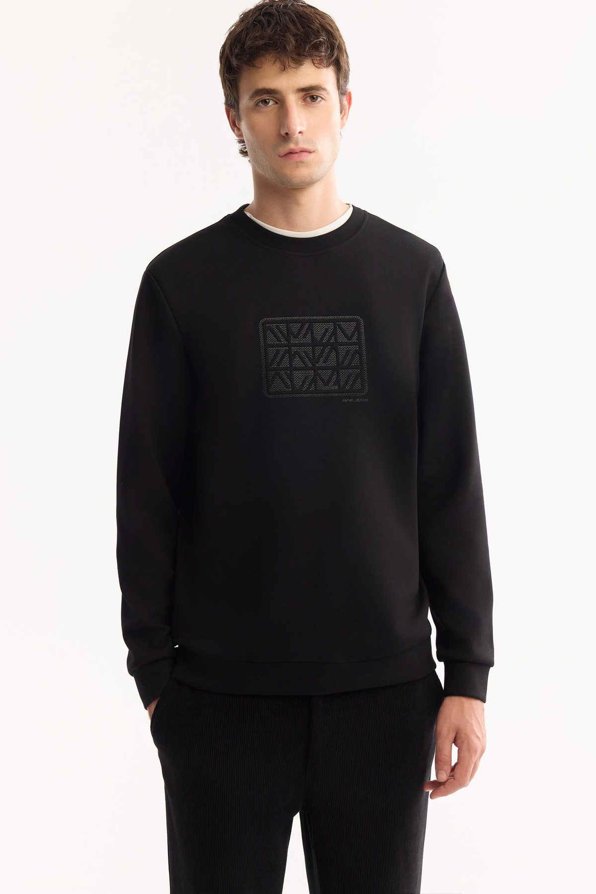Siyah Bisiklet Yaka Aplike Baskı   İnterlok Sweatshirt