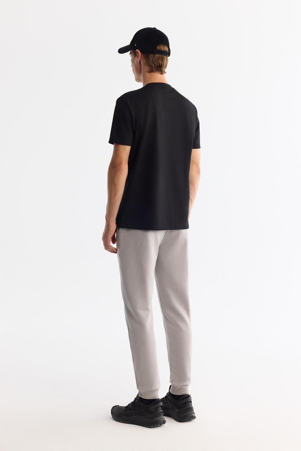 Siyah Bisiklet Yaka Baskı Detaylı T-shirt
