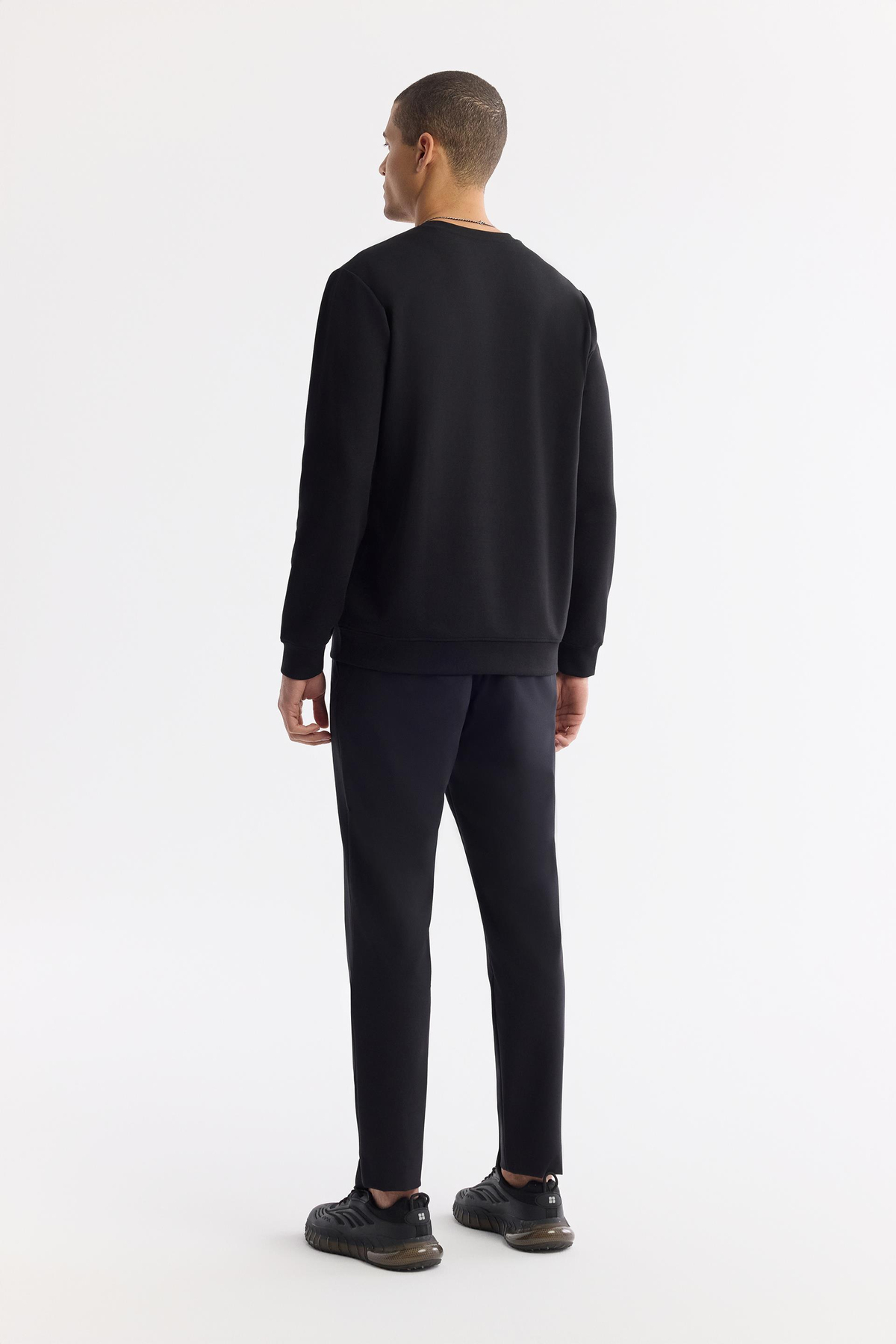 Siyah Bisiklet Yaka Baskılı İnterlok Sweatshirt