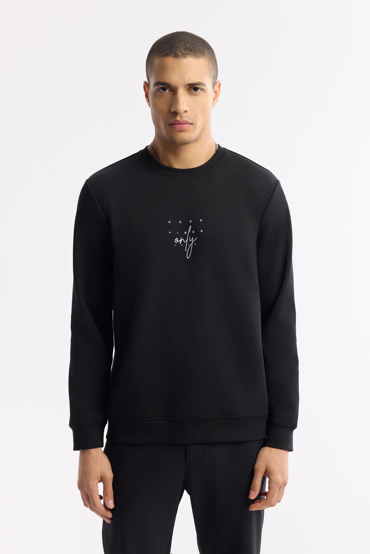 Siyah Bisiklet Yaka Baskılı İnterlok Sweatshirt