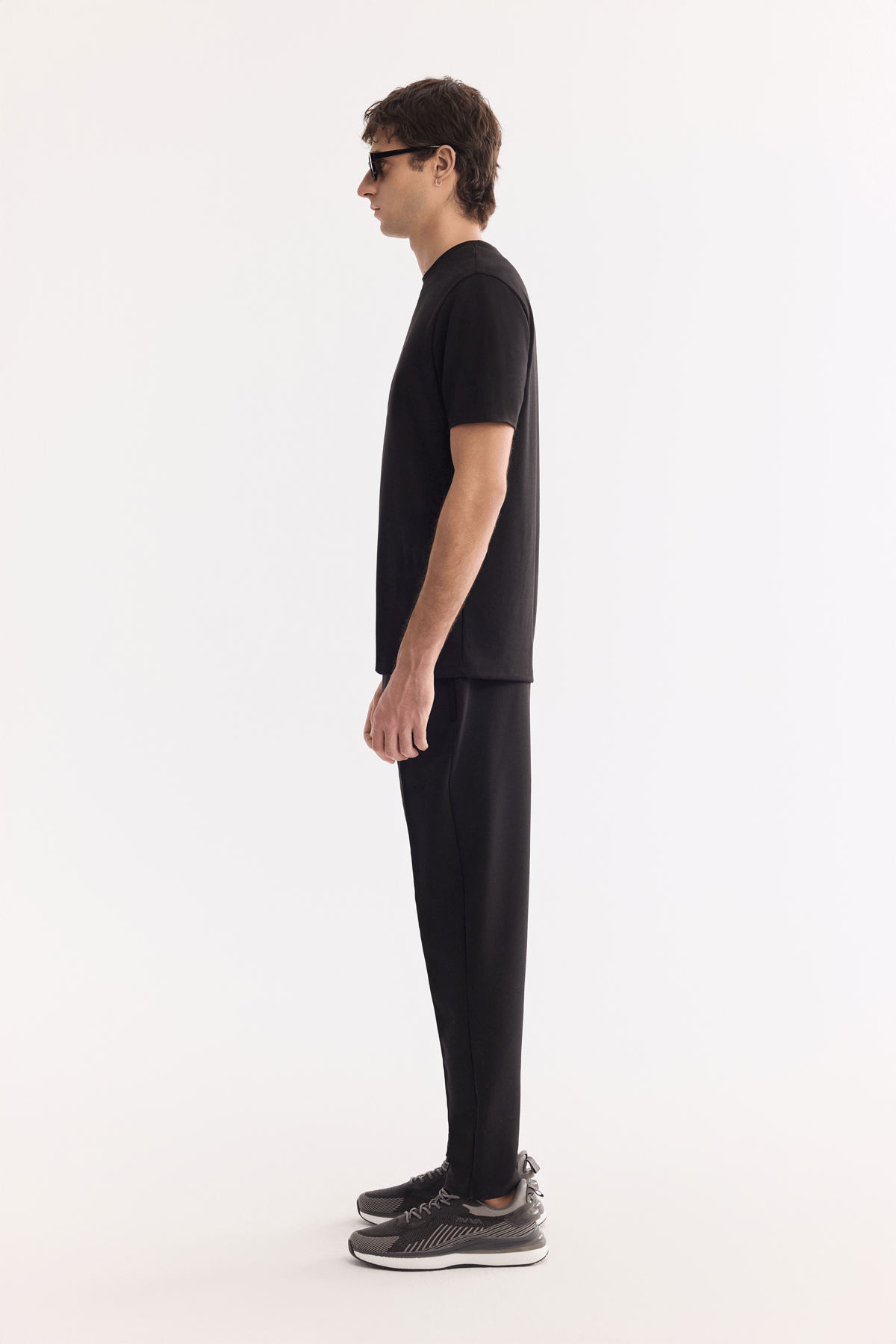 Black Round Neck T-Shirt