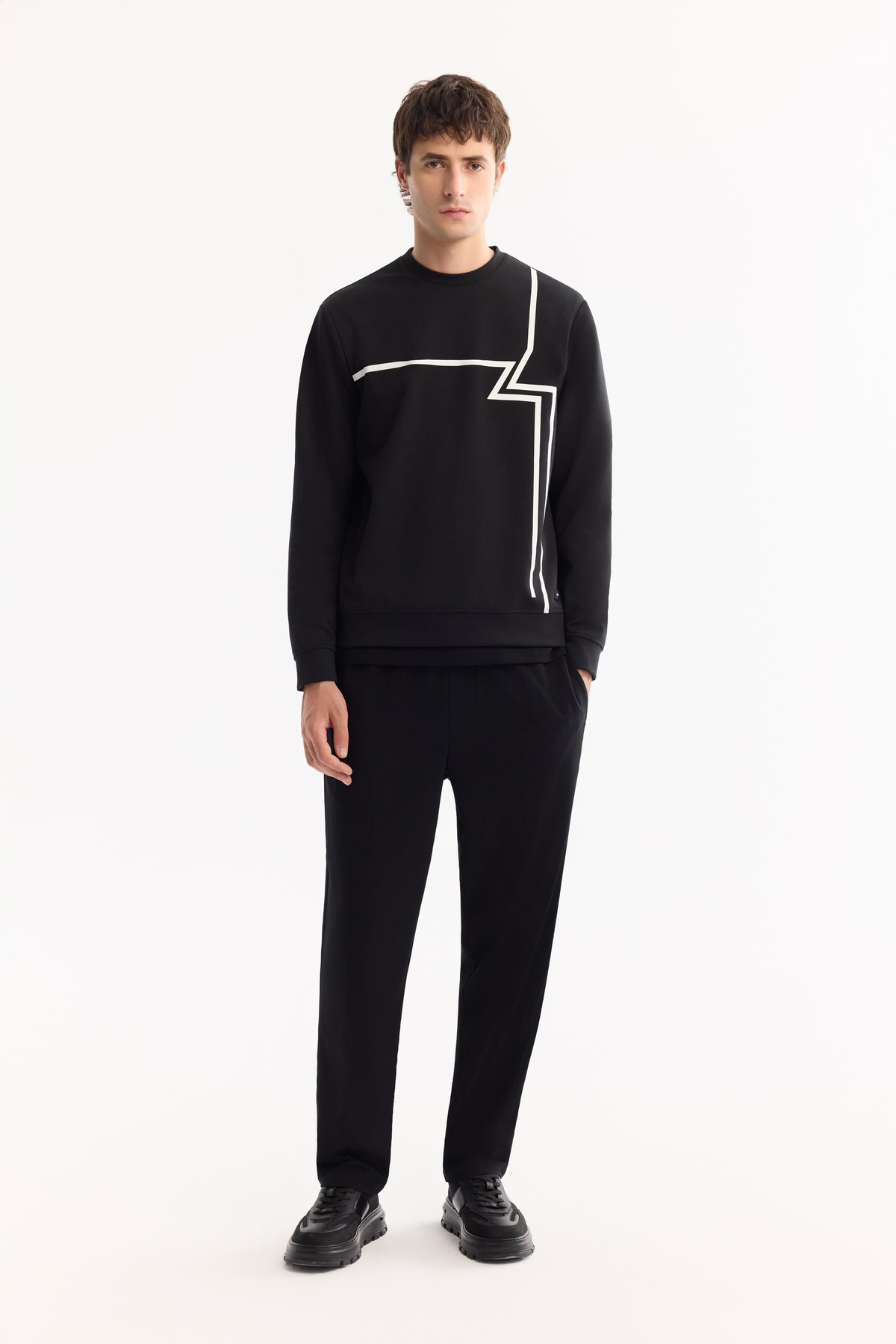 Siyah Bisiklet Yaka Enjeksiyon Baskılı İnterlok  Sweatshirt