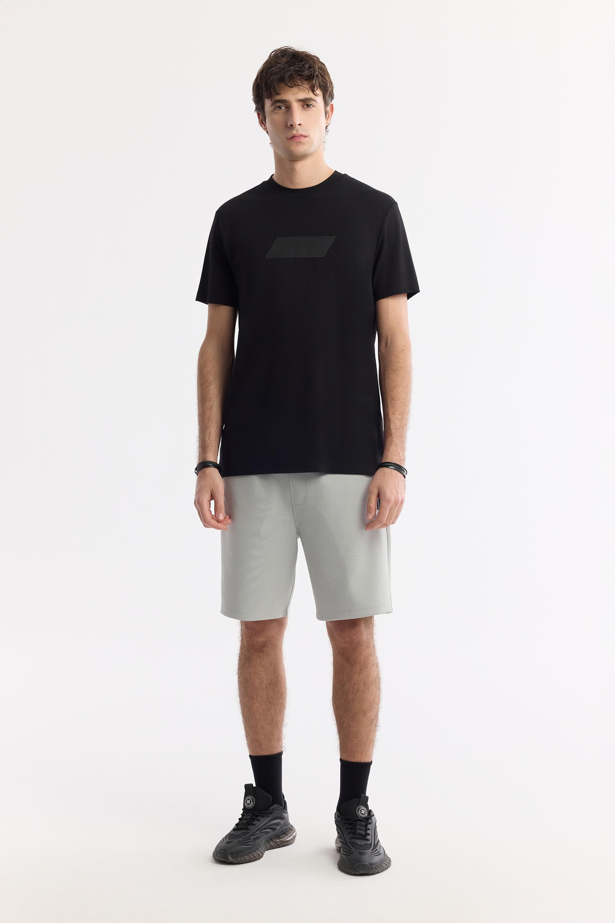 Siyah Bisiklet Yaka Hareketli Hologram Baskılı Shoft Touch T-Shirt