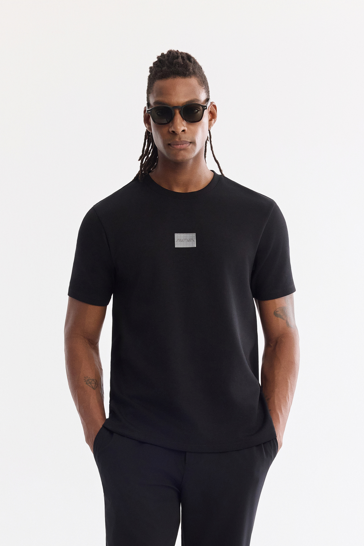 Siyah Bisiklet Yaka Hologram   Baskılı İnterlok T-Shirt