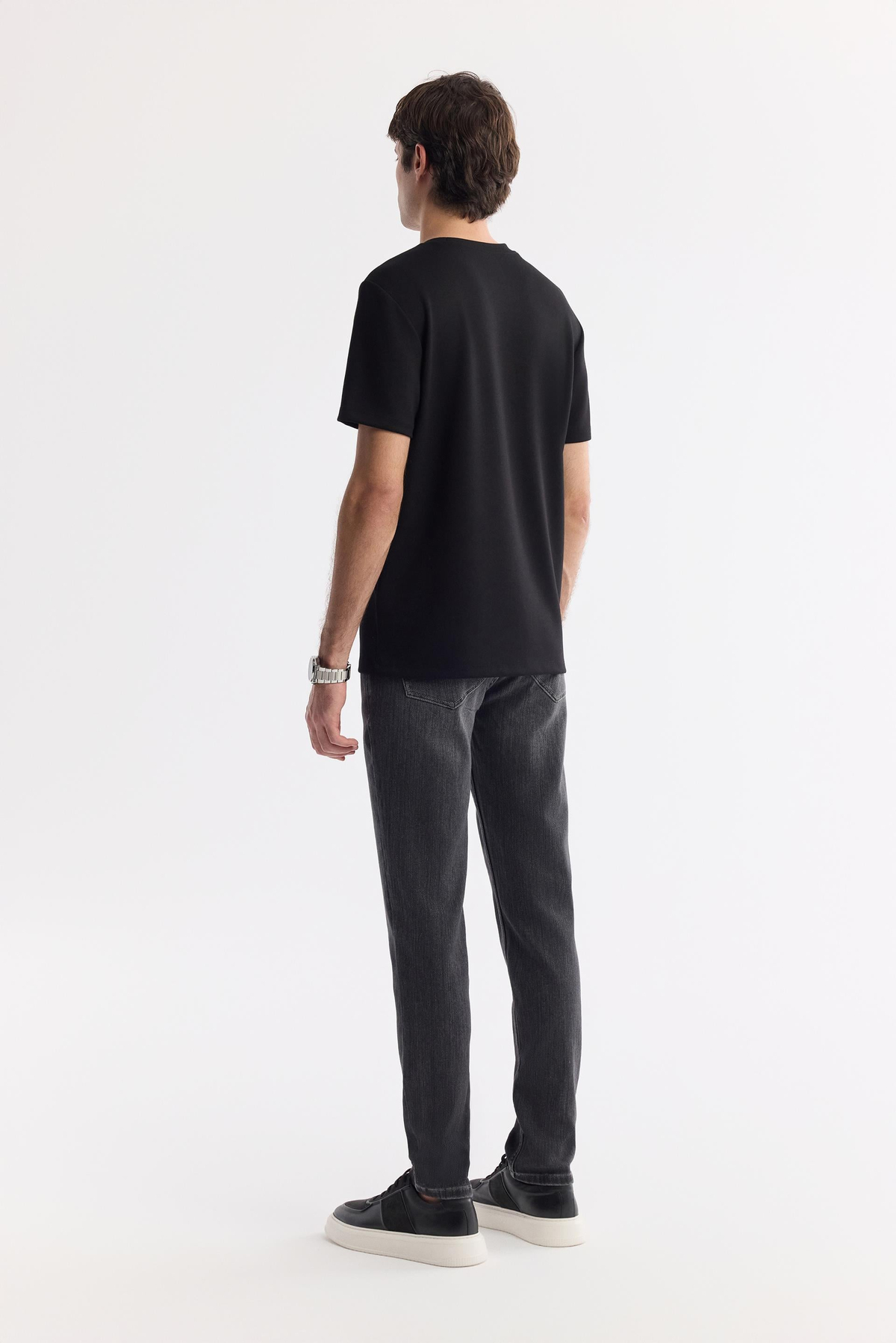 Siyah Bisiklet Yaka Hologram Baskılı İnterlok T-Shirt