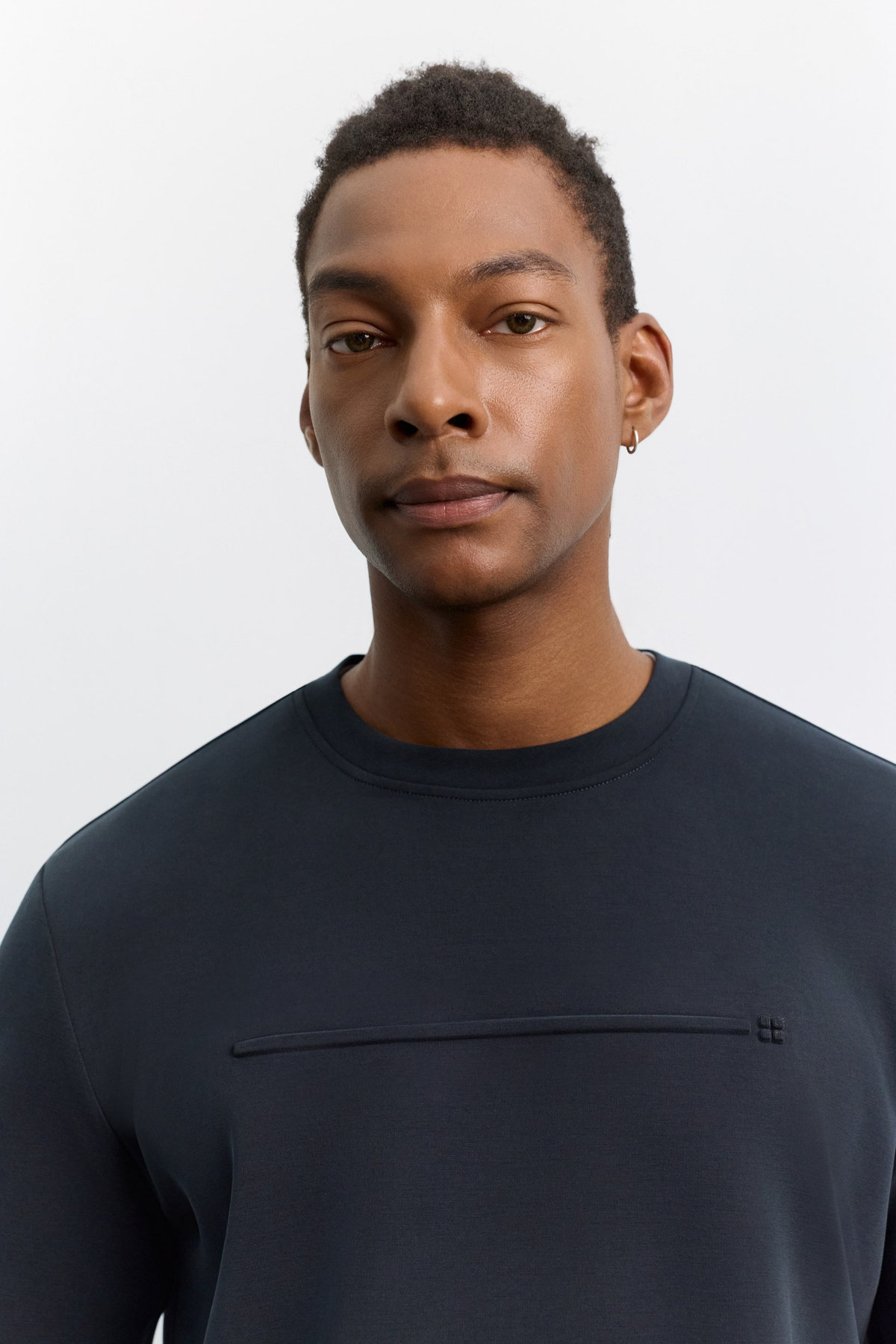 Siyah Bisiklet Yaka Modal Karışımlı Soft Touch Sweatshirt