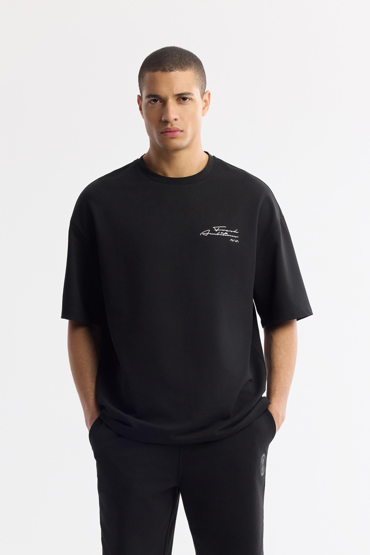 Siyah Bisiklet Yaka Pamuklu 2 İplik T-Shirt