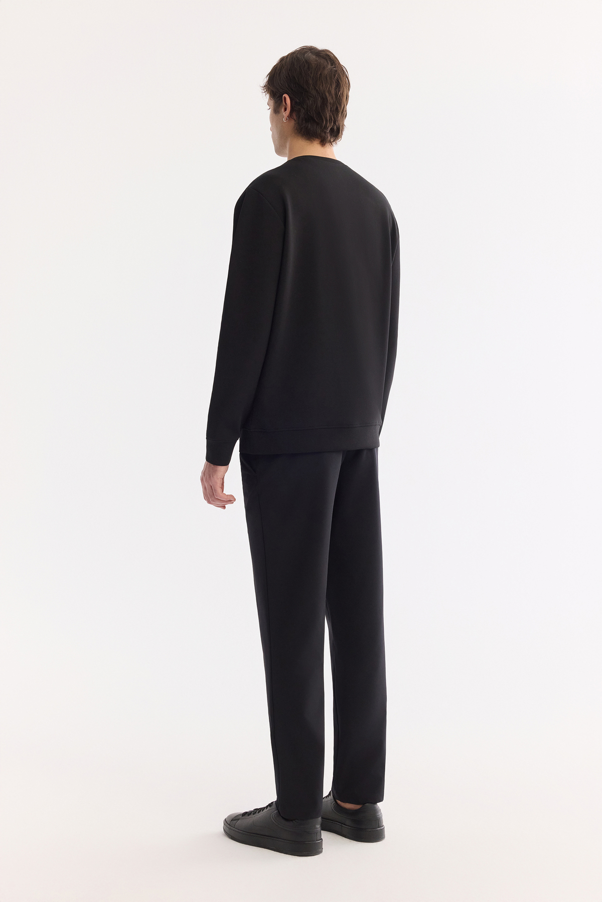 Siyah Bisiklet Yaka Pamuklu Kolay Ütülenen Sweatshirt