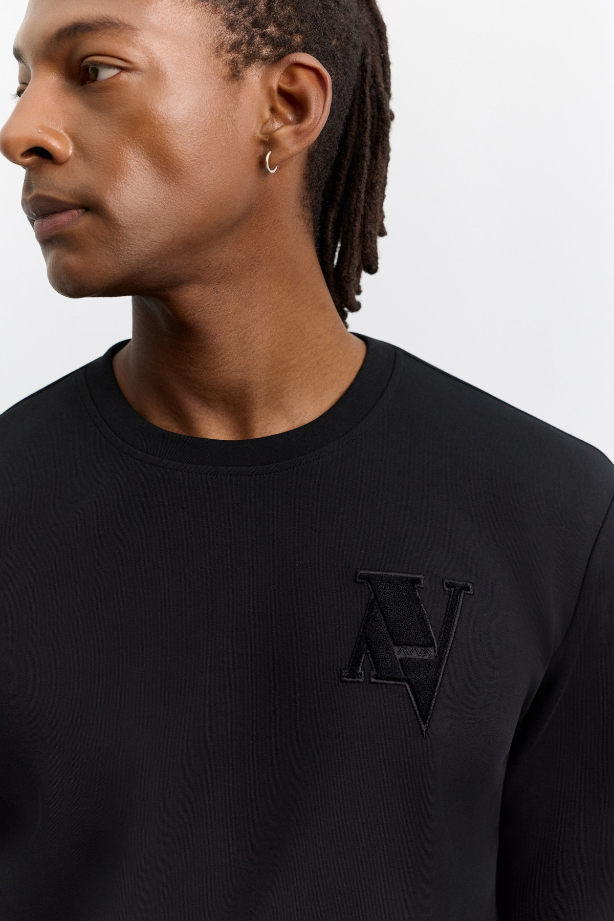 Siyah Bisiklet Yaka Tafting Nakış Baskılı İnterlok Sweatshirt