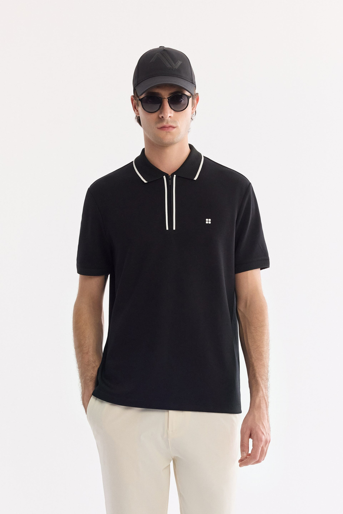 Siyah Fermuarlı Polo Yaka Filexi  Baskılı İnterlok  T-Shirt