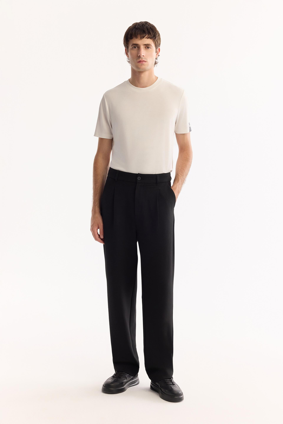 Siyah İnce Fitilli Dokulu  Baggy Fit Pantolon