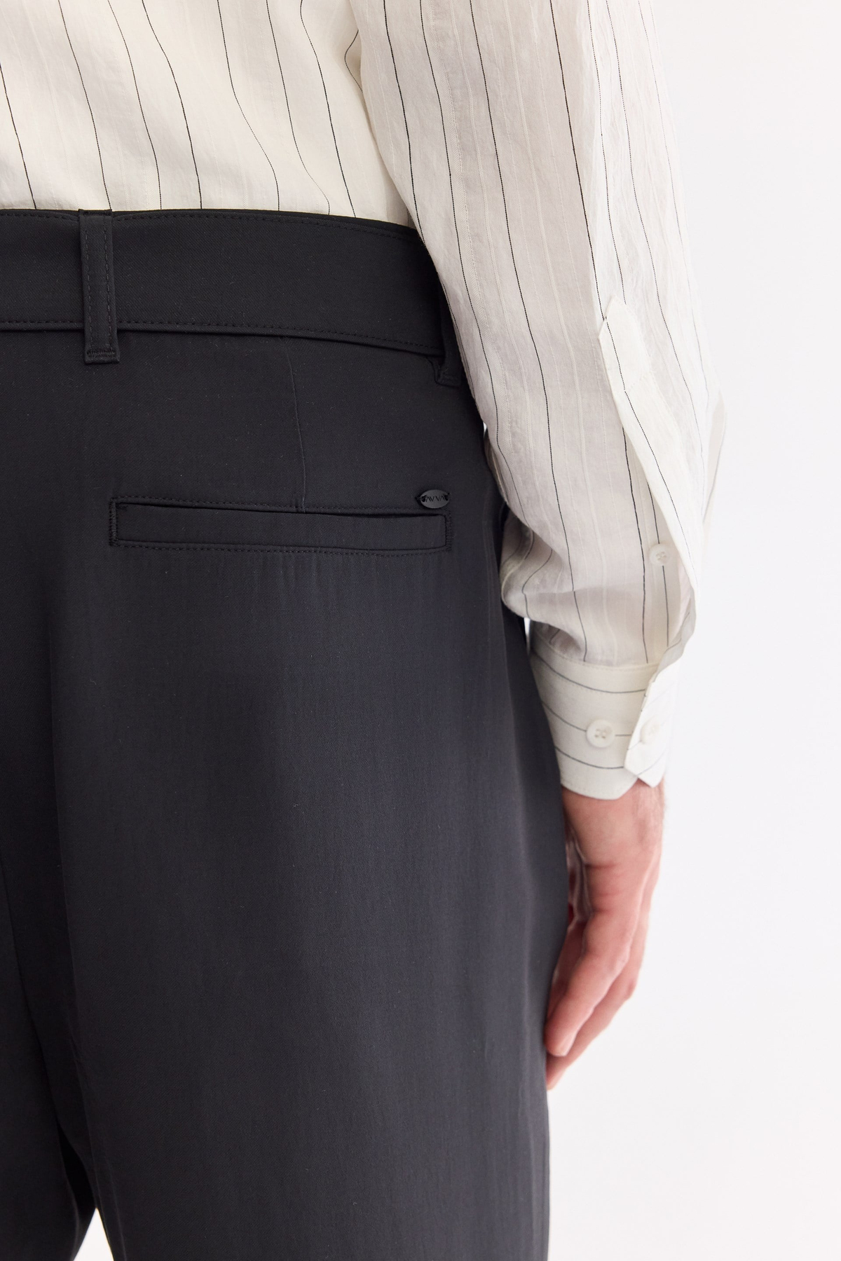 Siyah Klasik Bel  Toka Detaylı Modal Karışımlı Knidos Baggy Fit Pantolon