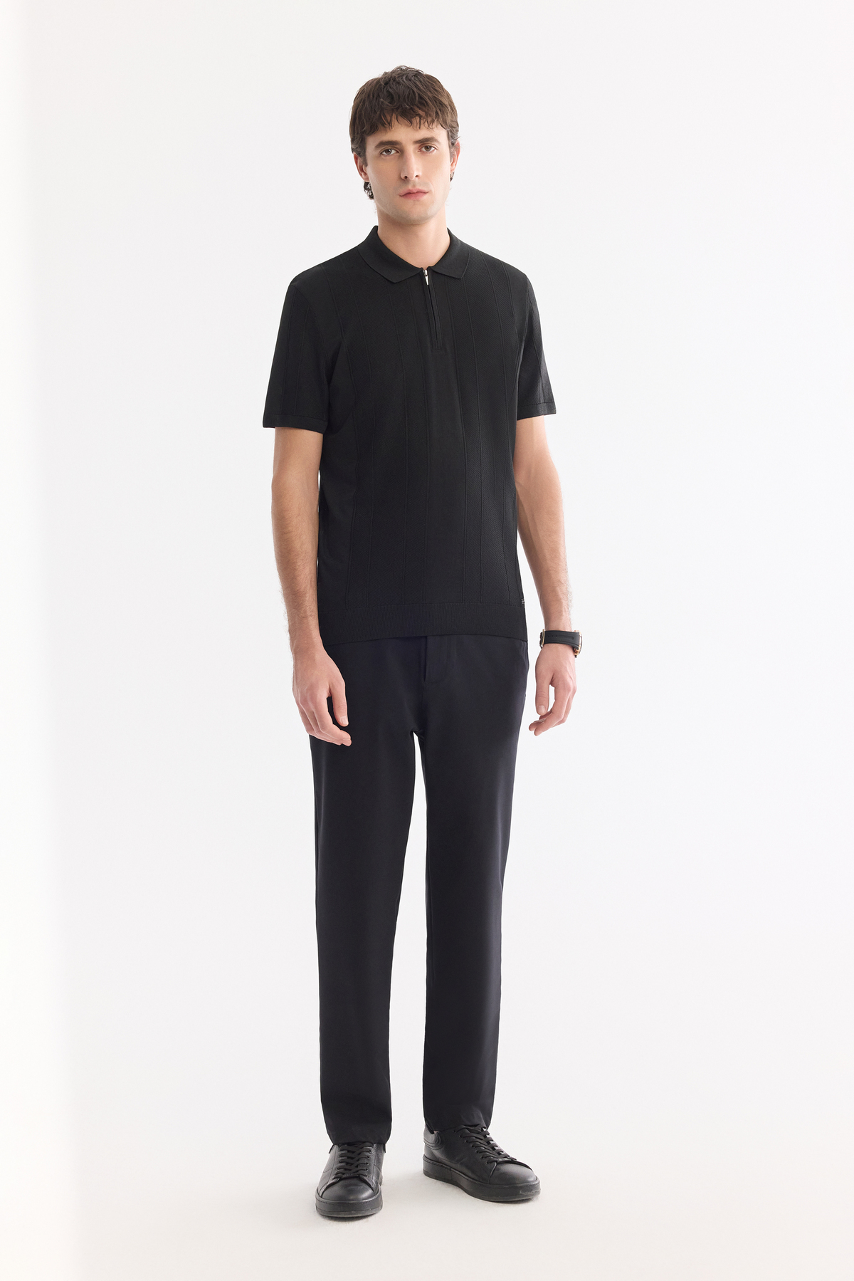 Siyah Polo Yaka Fermuarlı Jakar Örgü Detaylı Triko T-shirt