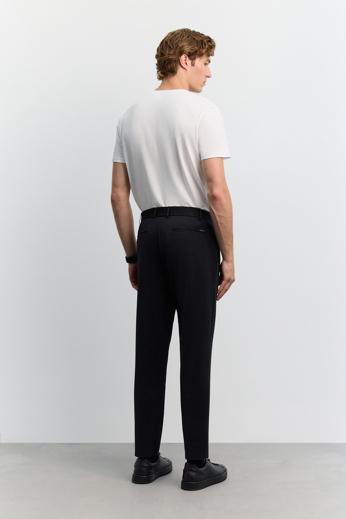 Siyah Yanı Lastik Görünümlü Teknik Slim Fit Pantolon