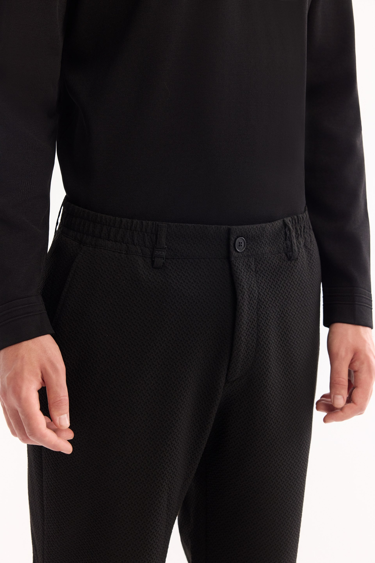 Siyah Yani Lastikli Bi-Stretch Hafif Pantolon