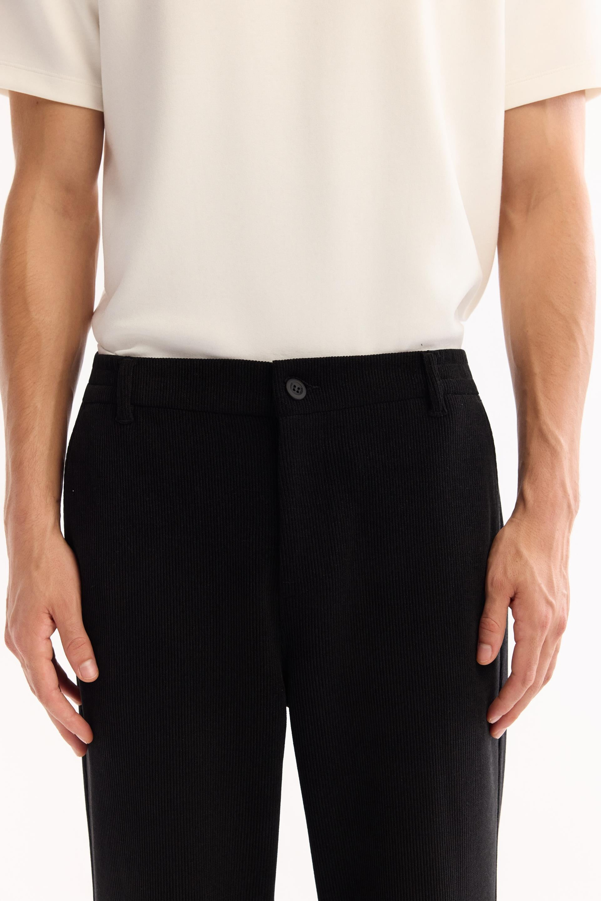 Siyah Yanı Lastikli Kadife Relaxed Fit Pantolon