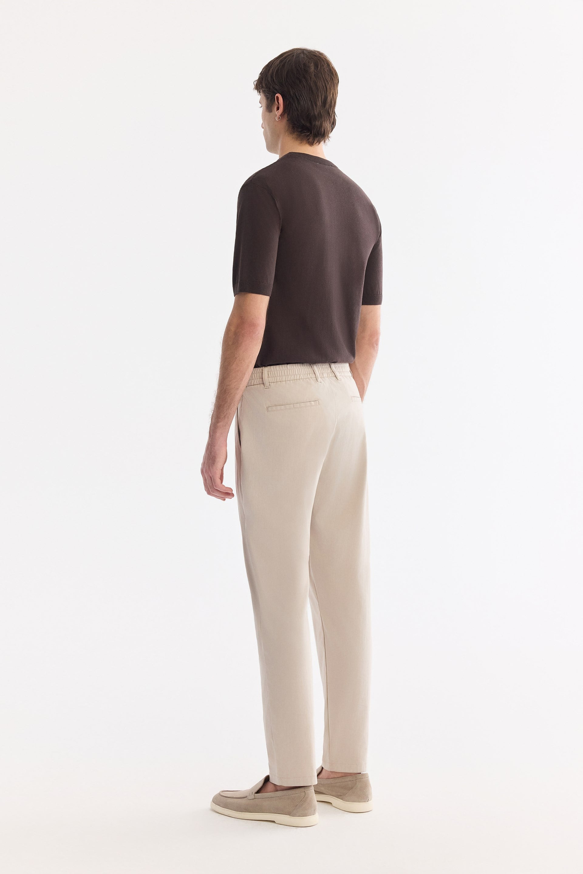Taş Yanı Lastikli Pileli Lyocell Relaxed Fit Pantolon