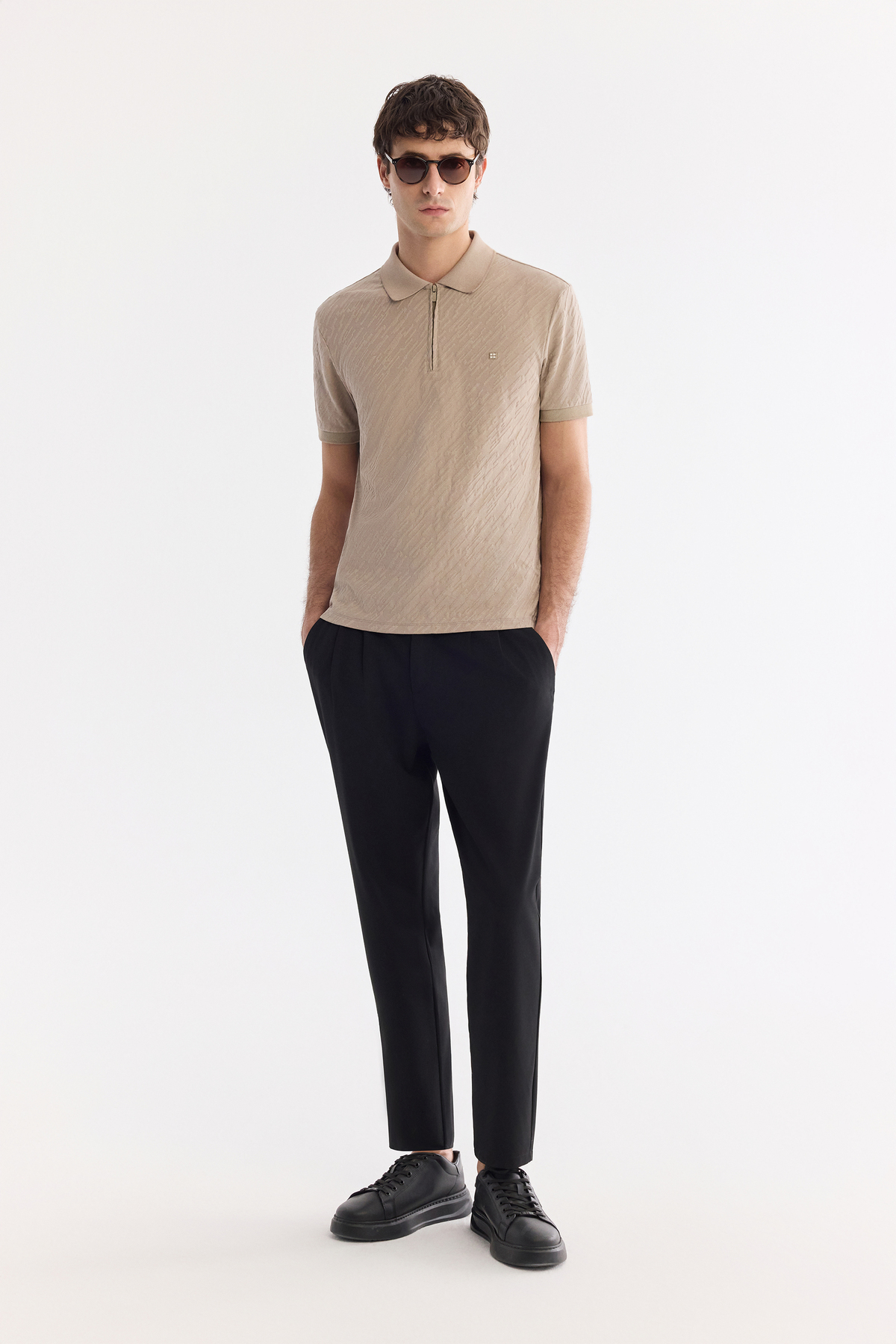 Vizon Fermuarlı Polo Yaka Jakarlı T-Shirt