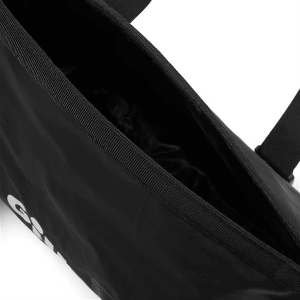 GILL VOYAGER DUFFEL BAG