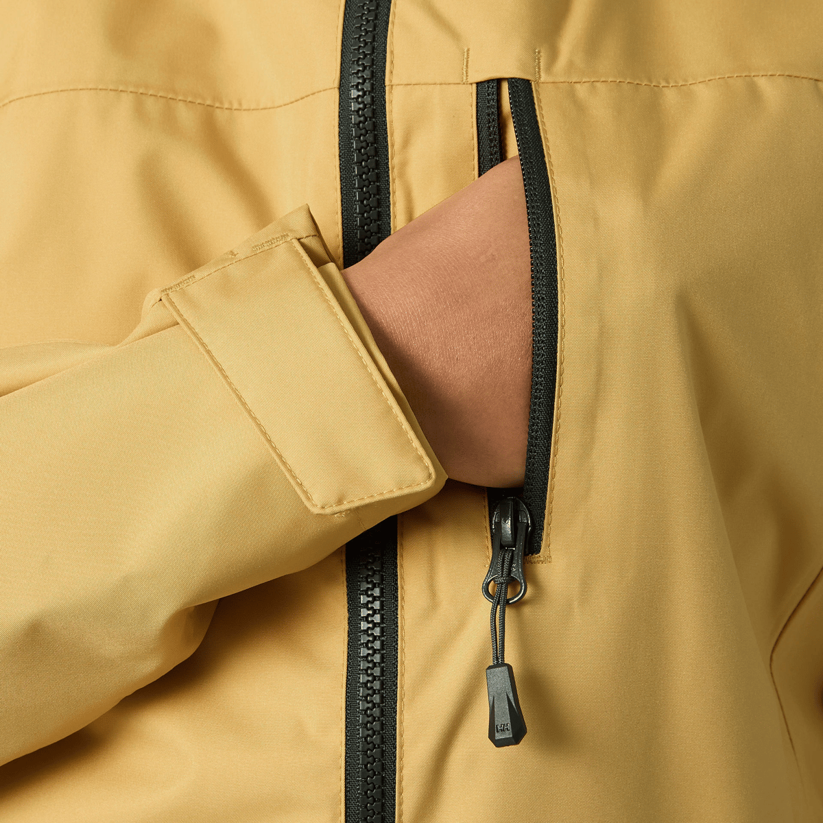 HELLY HANSEN W CREW HOODED MONT 2.0