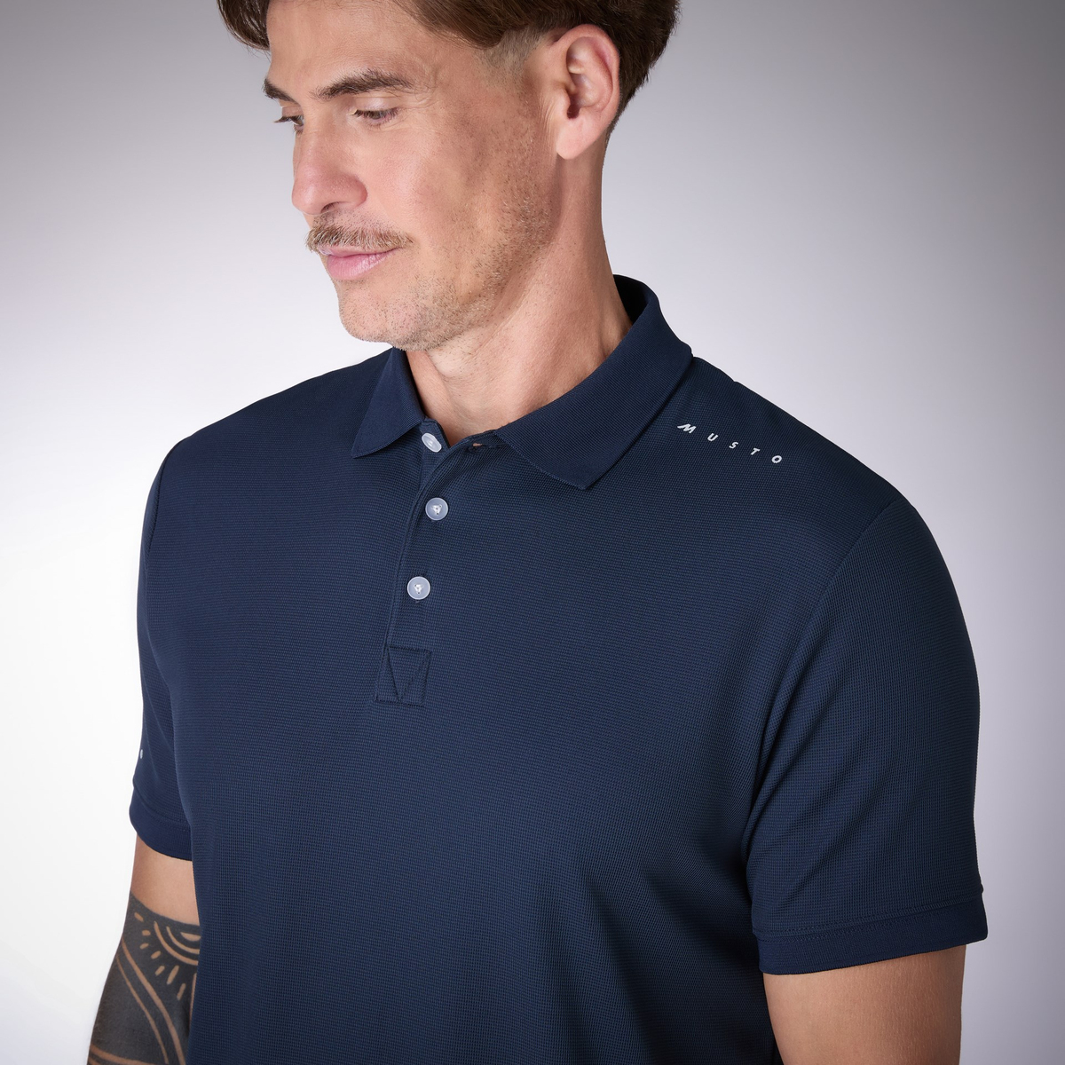 MUSTO M EVO CREW PRO LITE POLO T-SHIRT