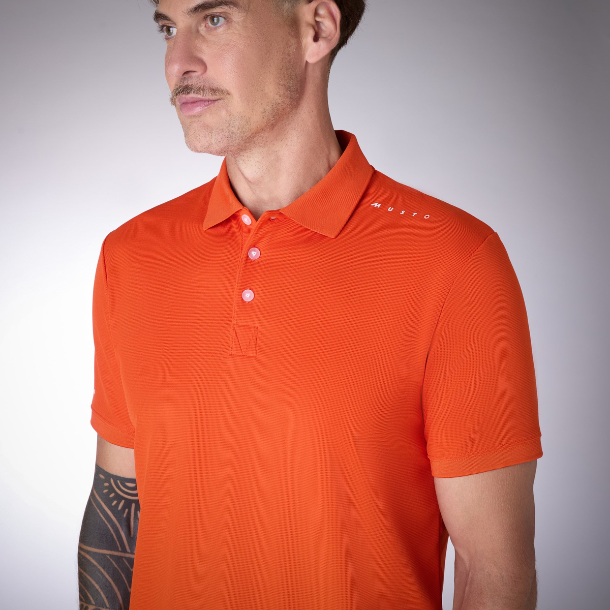 MUSTO M EVO CREW PRO LITE POLO T-SHIRT