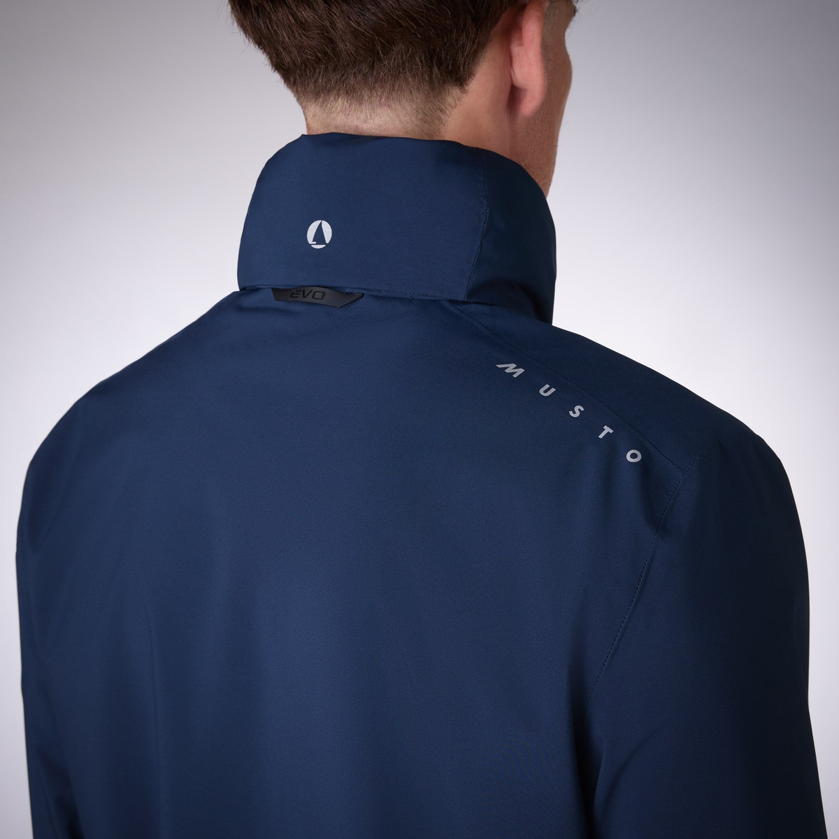 MUSTO M EVO WP CREW MONT