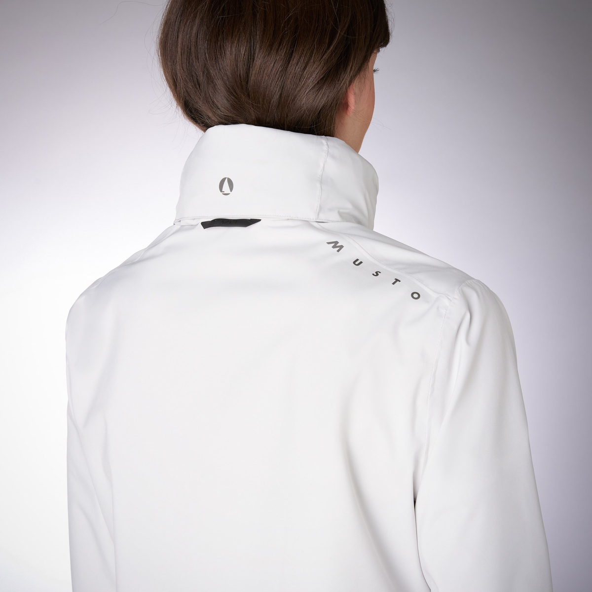 MUSTO W EVO WP CREW MONT