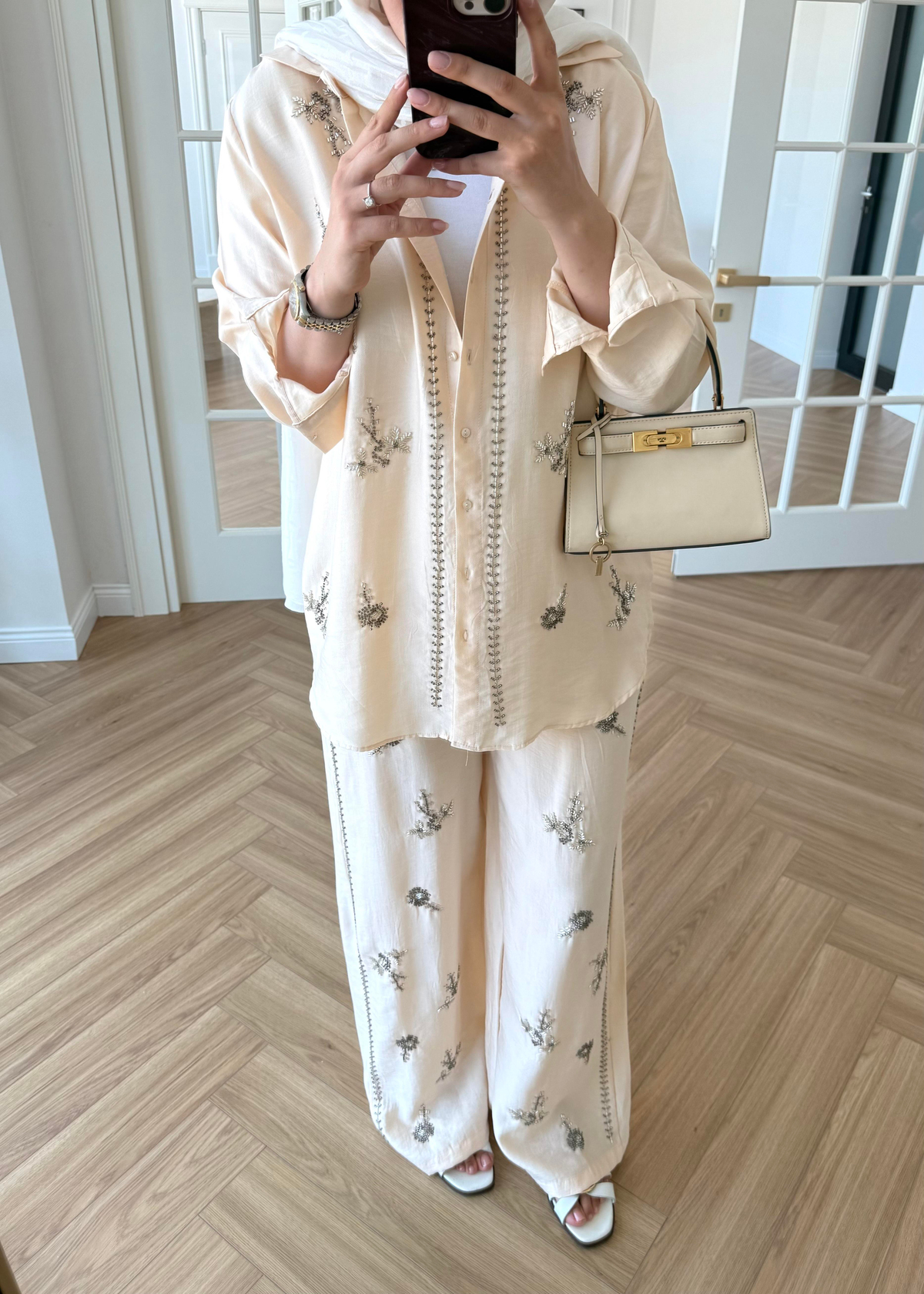 El İşlemeli Pantolon Bej 