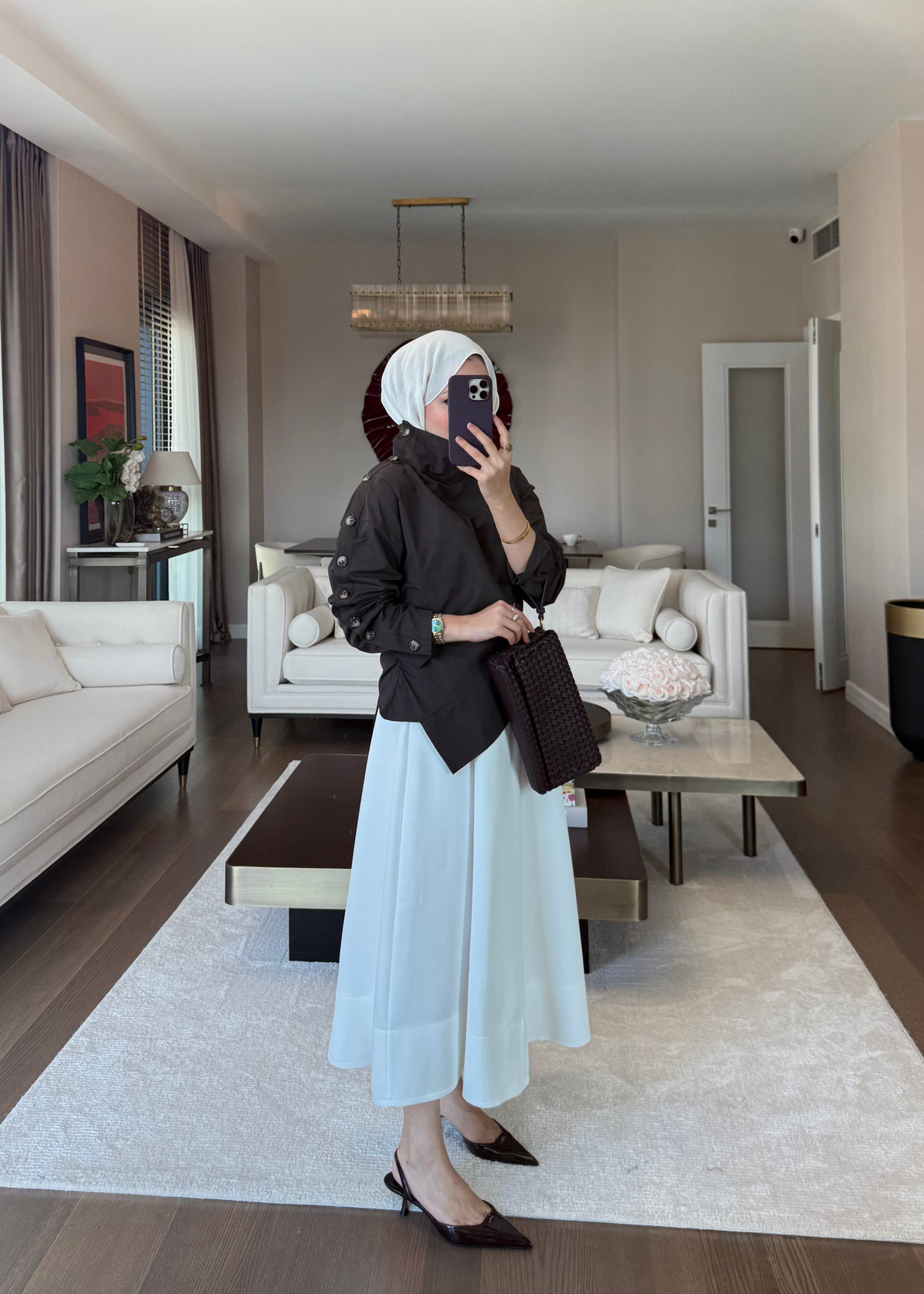 Kolu Düğme Detaylı Asimetrik Bluz Acı Kahve
