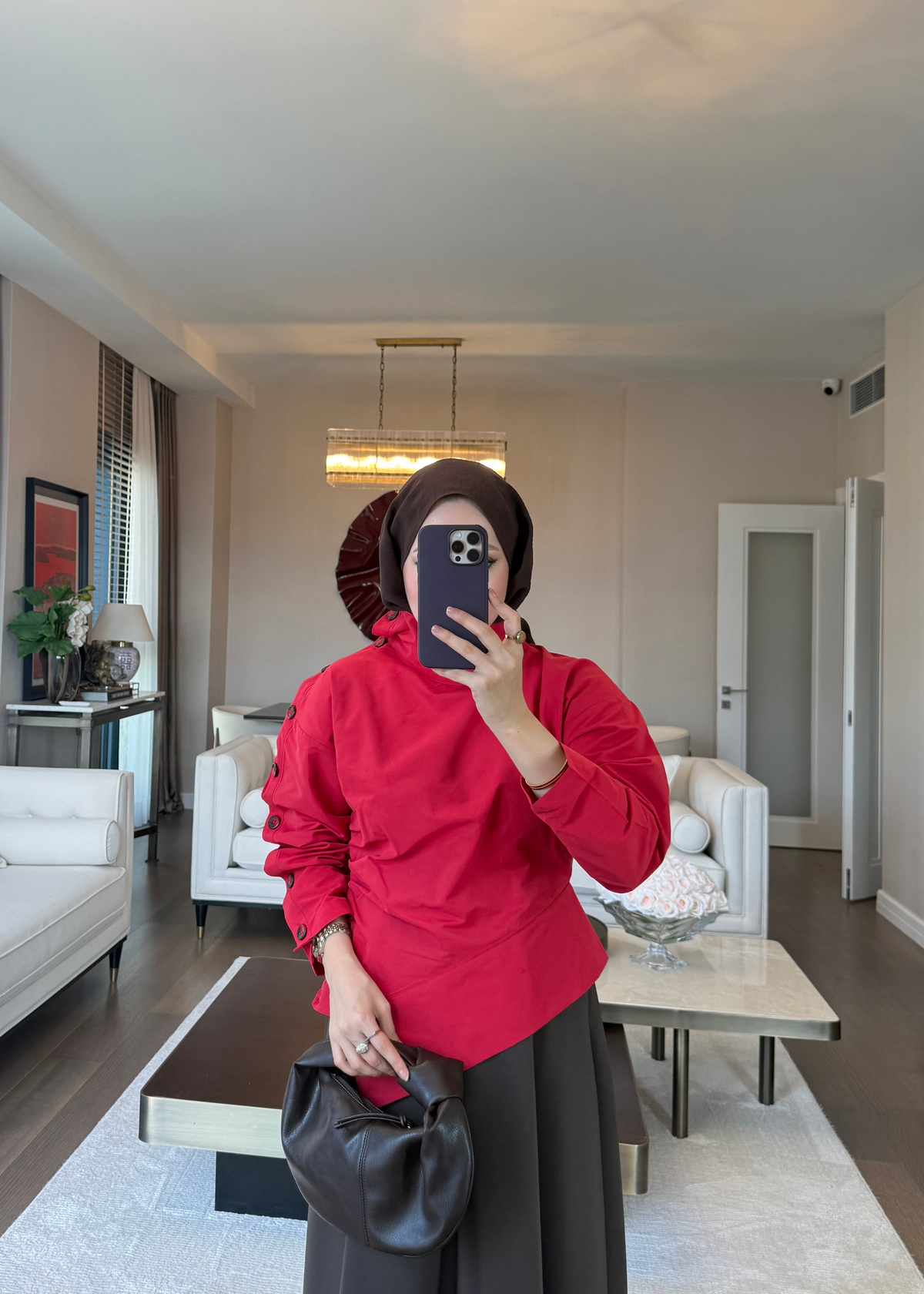 Kolu Düğme Detaylı Asimetrik Bluz Kırmızı
