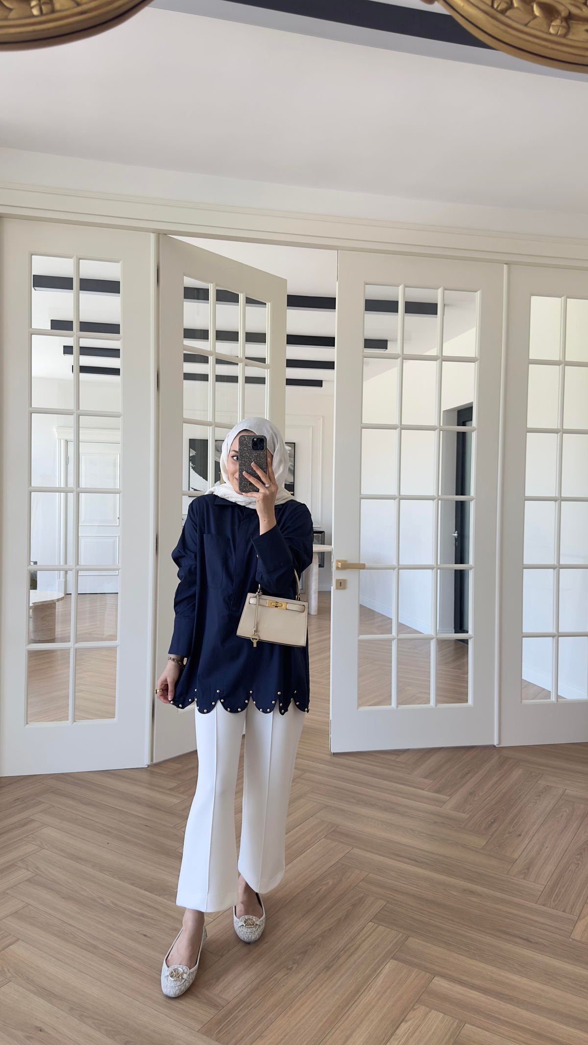 Ola Taş Detaylı Gömlek Lacivert