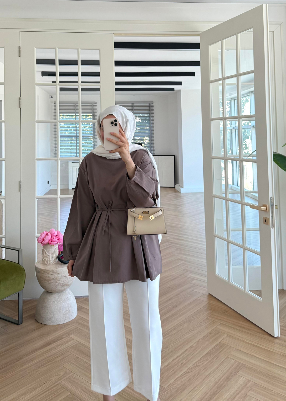 Pile Detaylı Poplin Gömlek Vizon