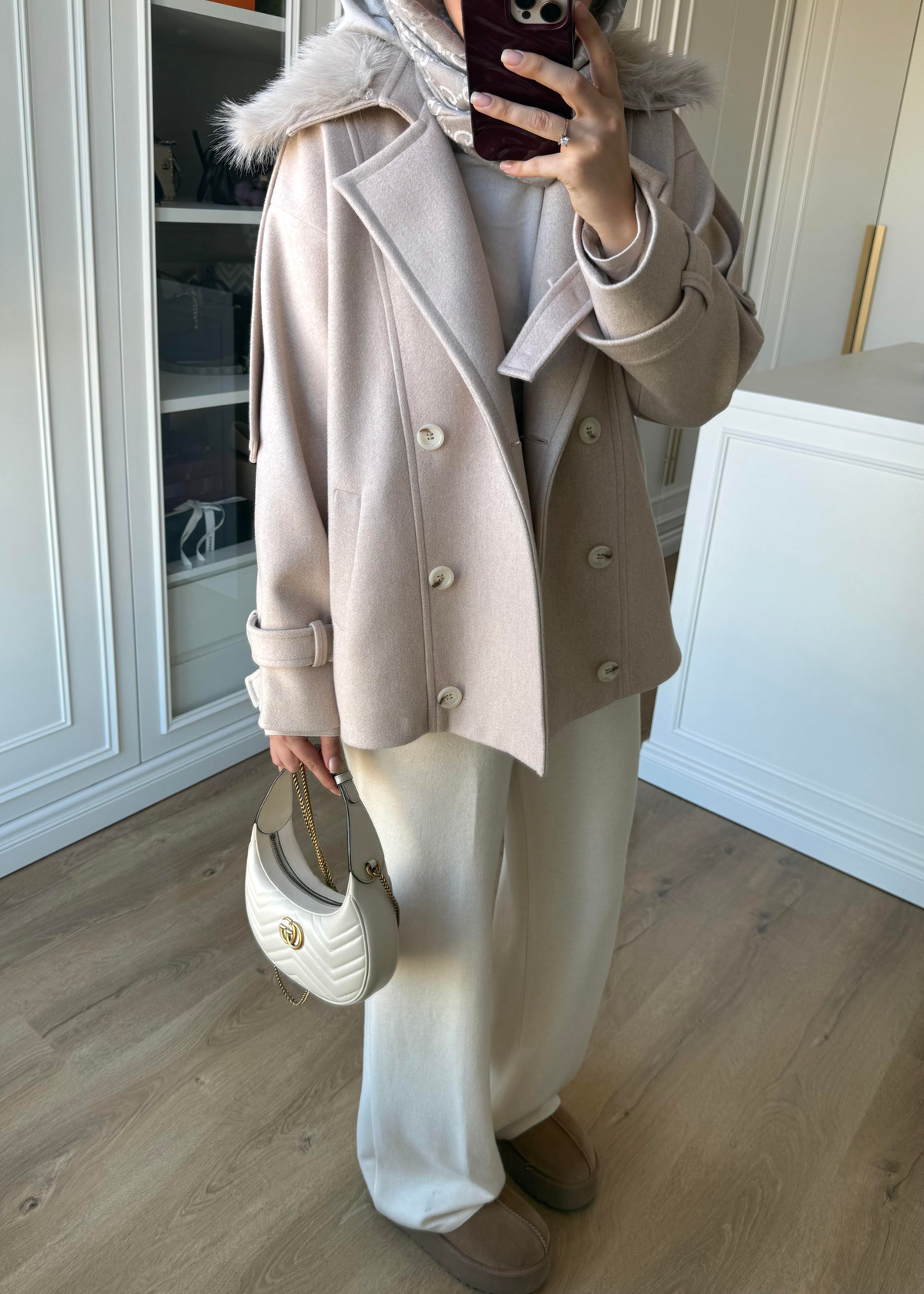 Premium Yakası Kürklü Kısa Kaban Taş