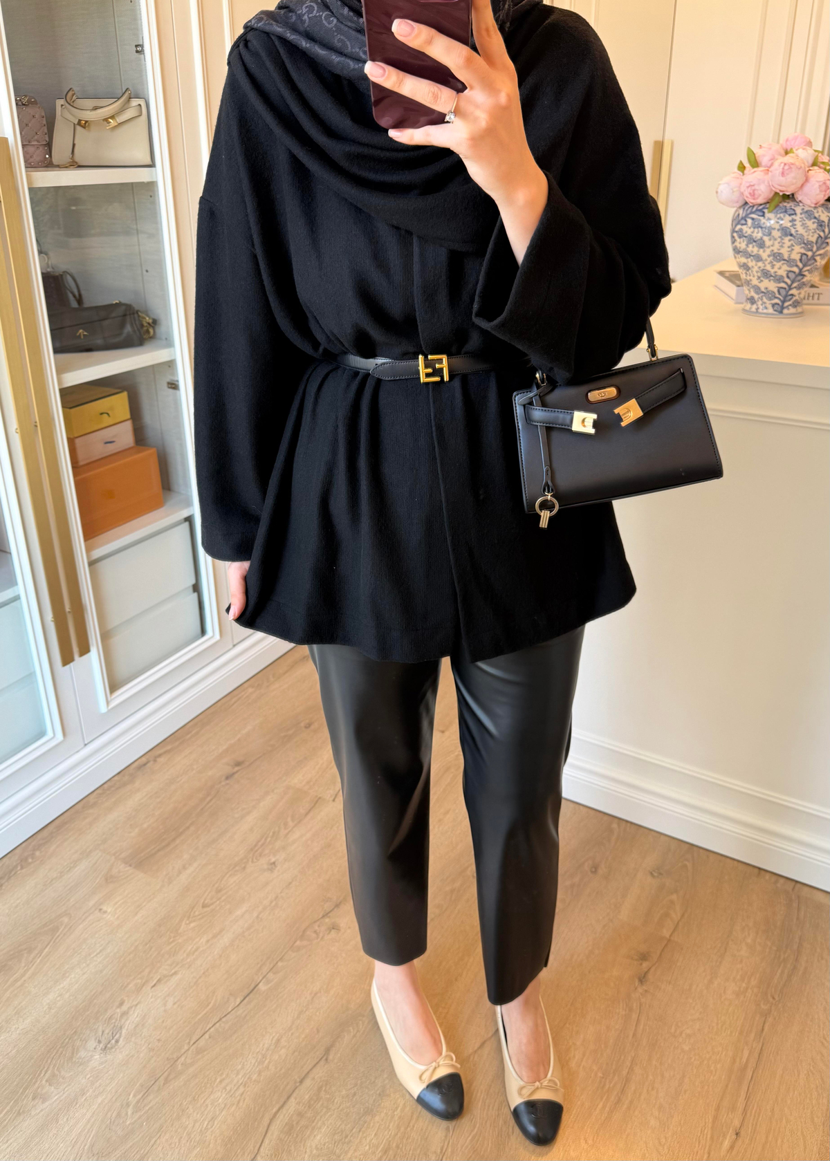 Şal Kapama Detaylı Hırka Siyah