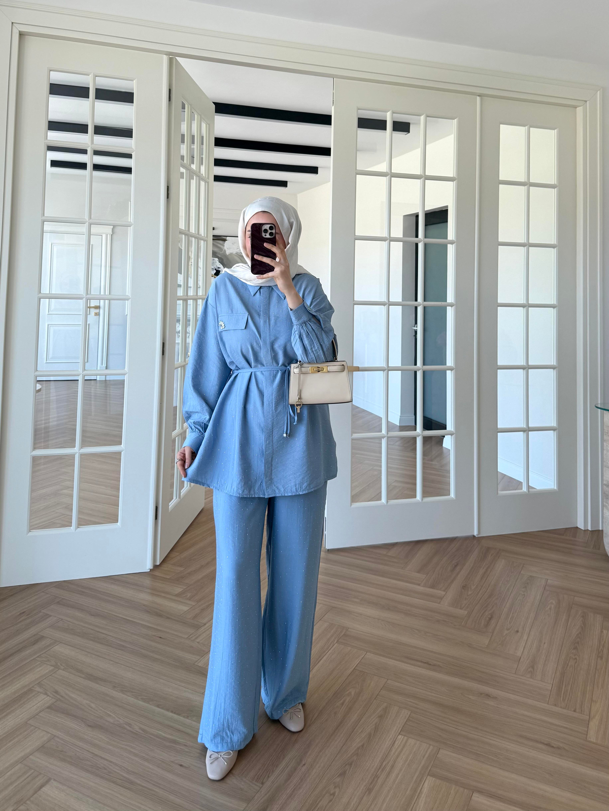 Sara Parıltılı Takım Mavi