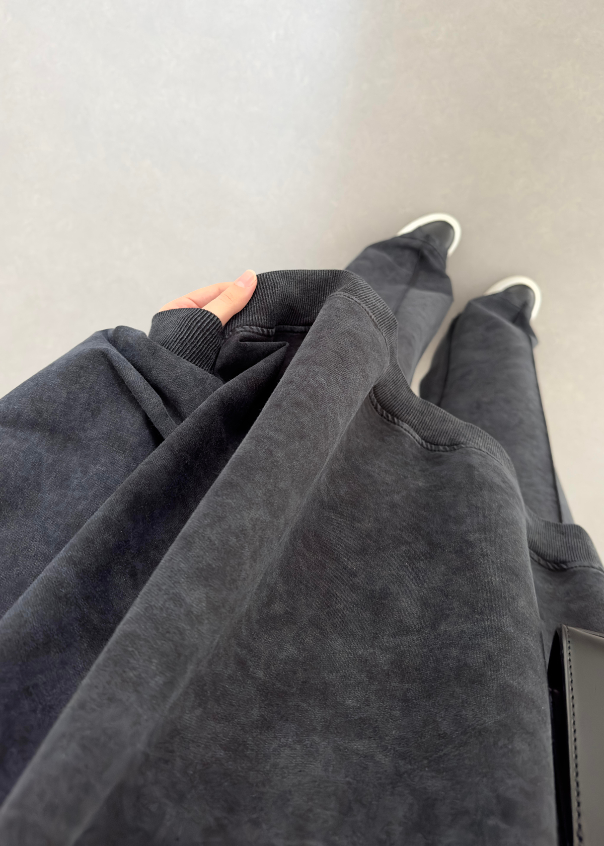 Soluk Efektli Takım Siyah